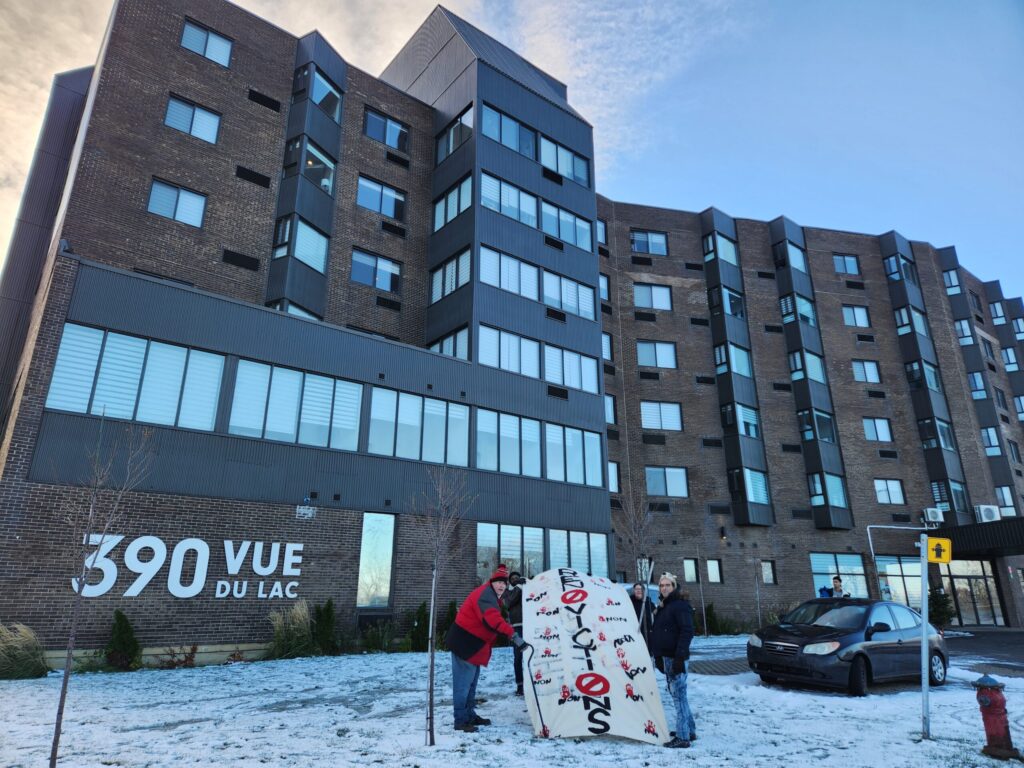 Comité logement Rive-Sud : Bannières contre l’austérité
