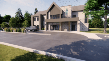 Maison de soins palliatifs à Mercier : première pelletée de terre