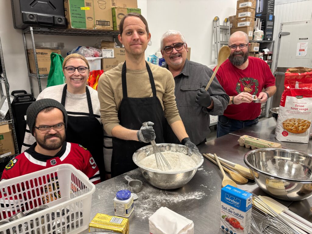 les journalistes pâtissiers à l'oeuvre