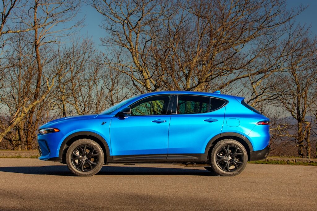 Interdiction de conduire pour les propriétaires de Dodge Hornet et Alfa Romeo Tonale PHEV
