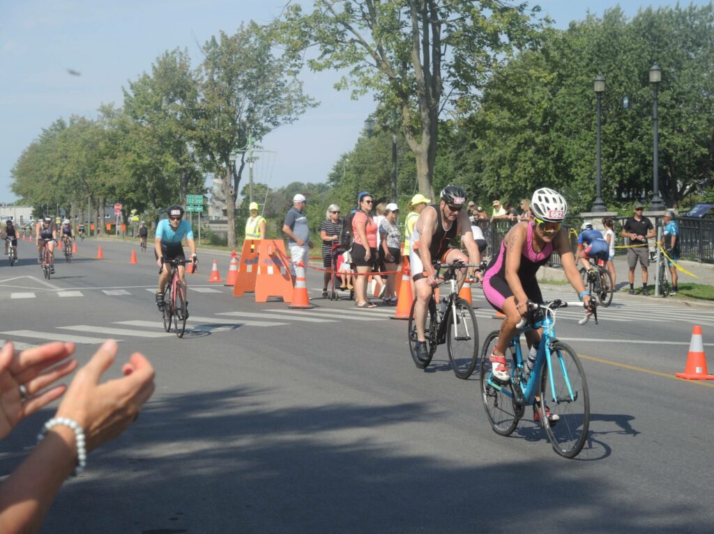 Décès après un malaise sur le fleuve : la victime est un homme d’affaires de Châteauguay