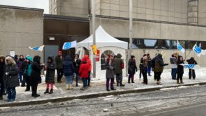 Mandat de grève de la FIQ : un appui fort des infirmières et de la population