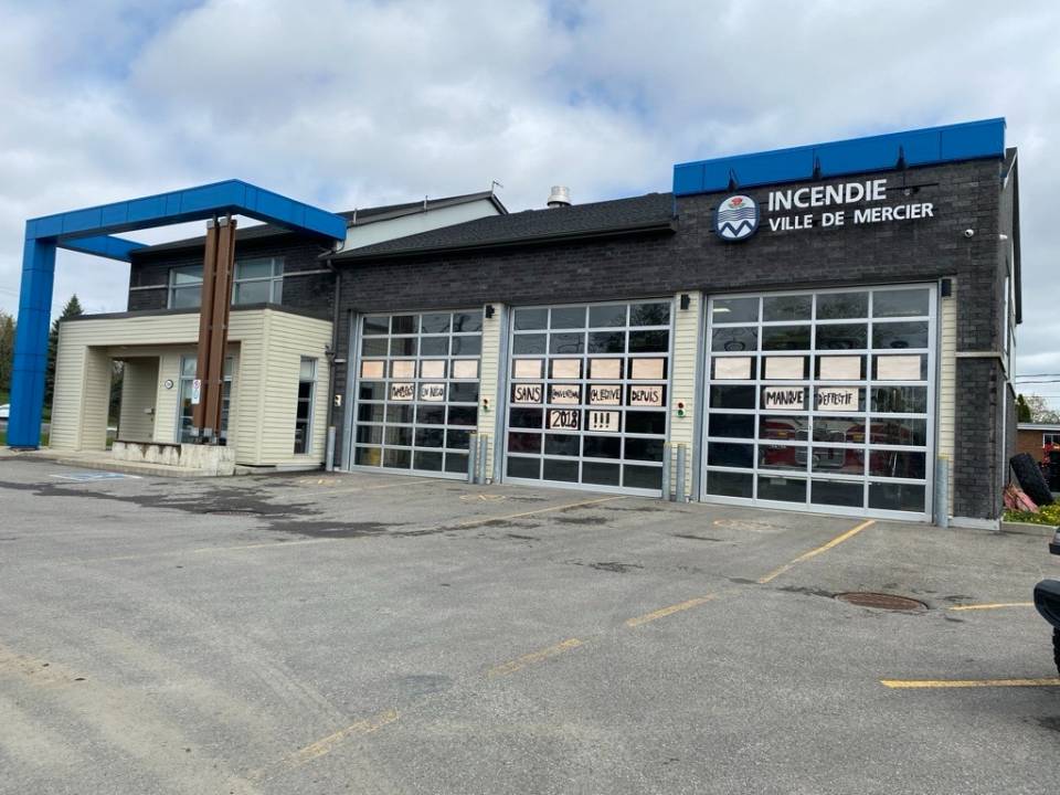 Le Syndicat des pompiers de Mercier critique l’embauche de pompiers temporaires