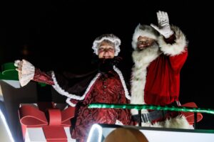Une soirée lumineuse au défilé de Châteauguay