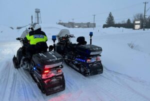 Tempête hivernale : quatre sauvetages pour les policiers à motoneige