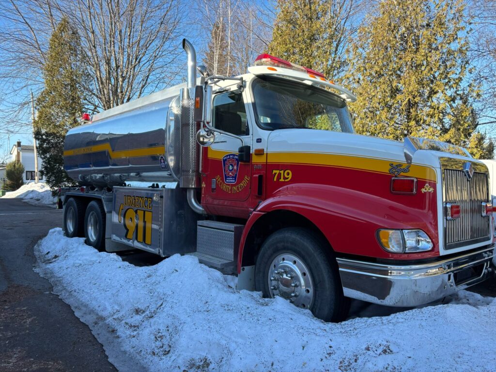 Incendie Léry : le camion-citerne en attente d’une inspection