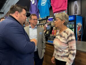 Le chef du Bloc Québécois en visite dans Châteauguay—Les-Jardins-de-Napierville
