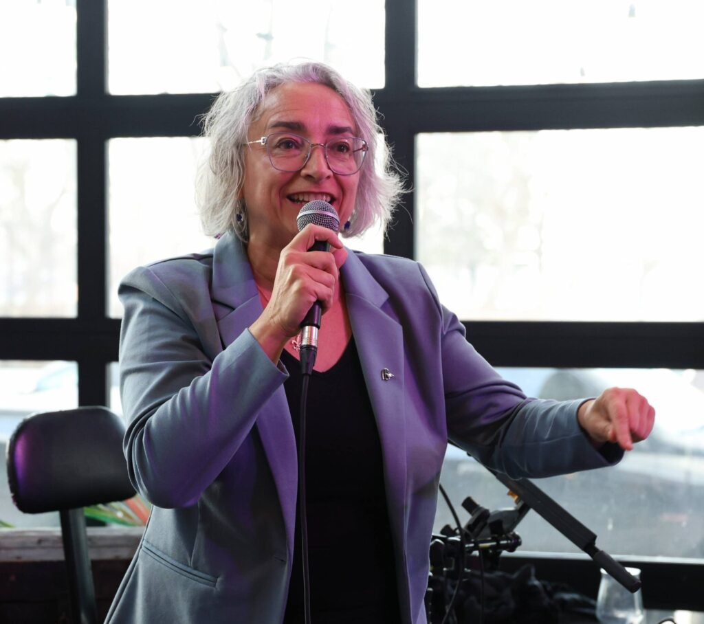 Élections fédérales 2025 : Claude DeBellefeuille réélue