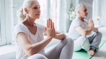 Vieillir avec grâce: conseils pour maintenir son bien-être