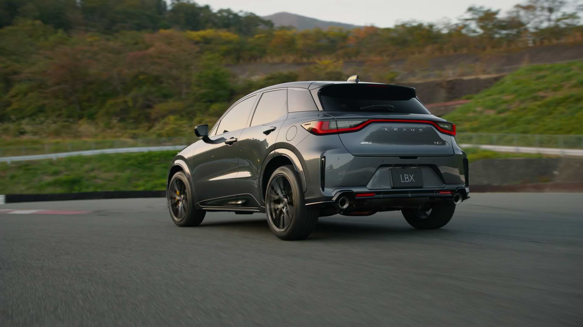 Un cousin de la Toyota Corolla GR chez Lexus