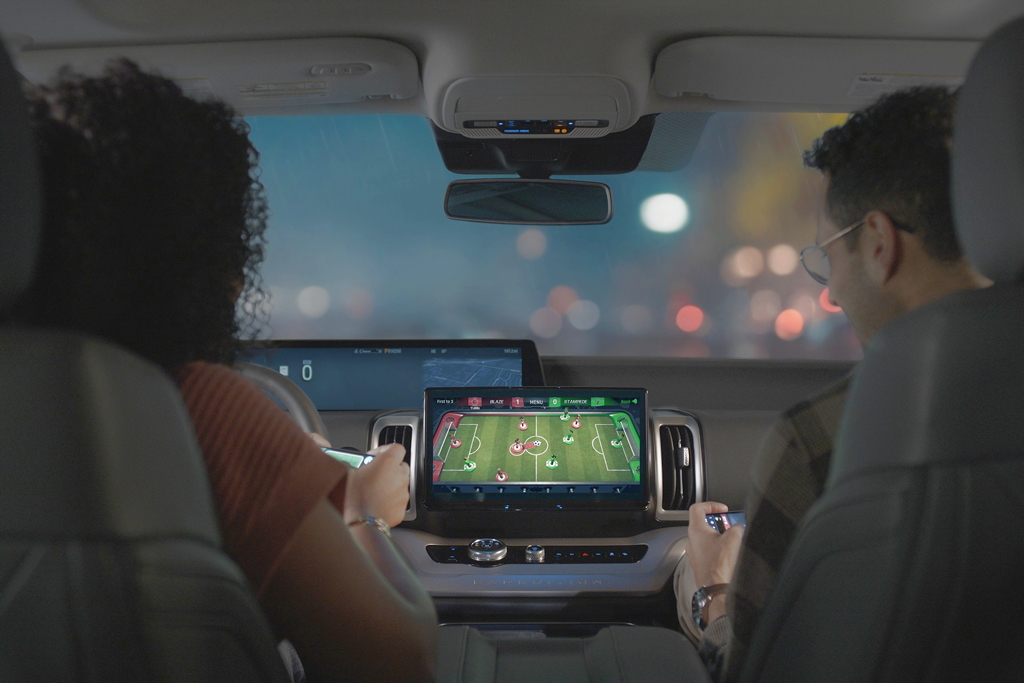 Après le karaoké, les jeux vidéo font leur entrée dans certains modèles Ford et Lincoln