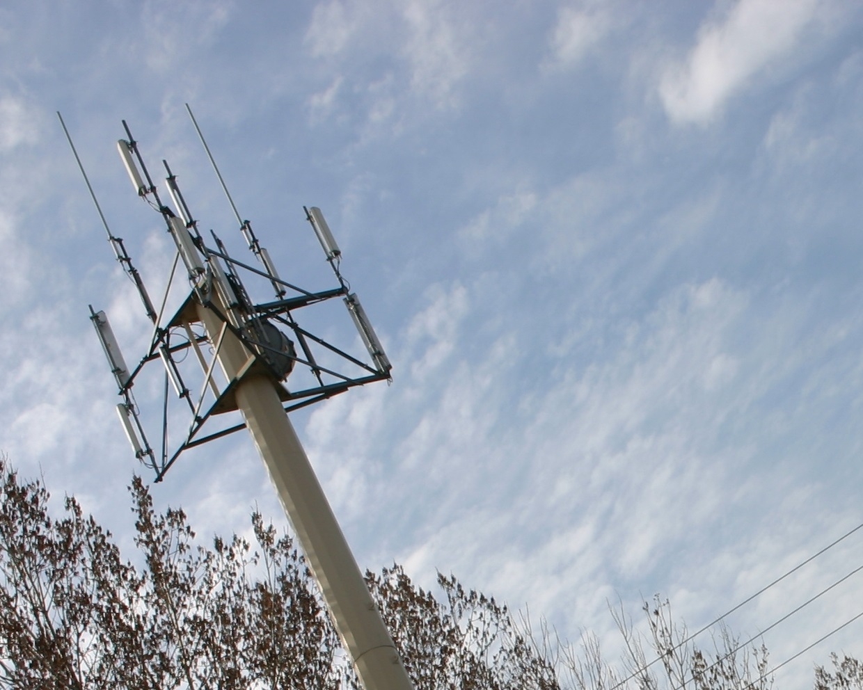 Antennes cellulaires : Châteauguay reçoit l’appui de Toronto