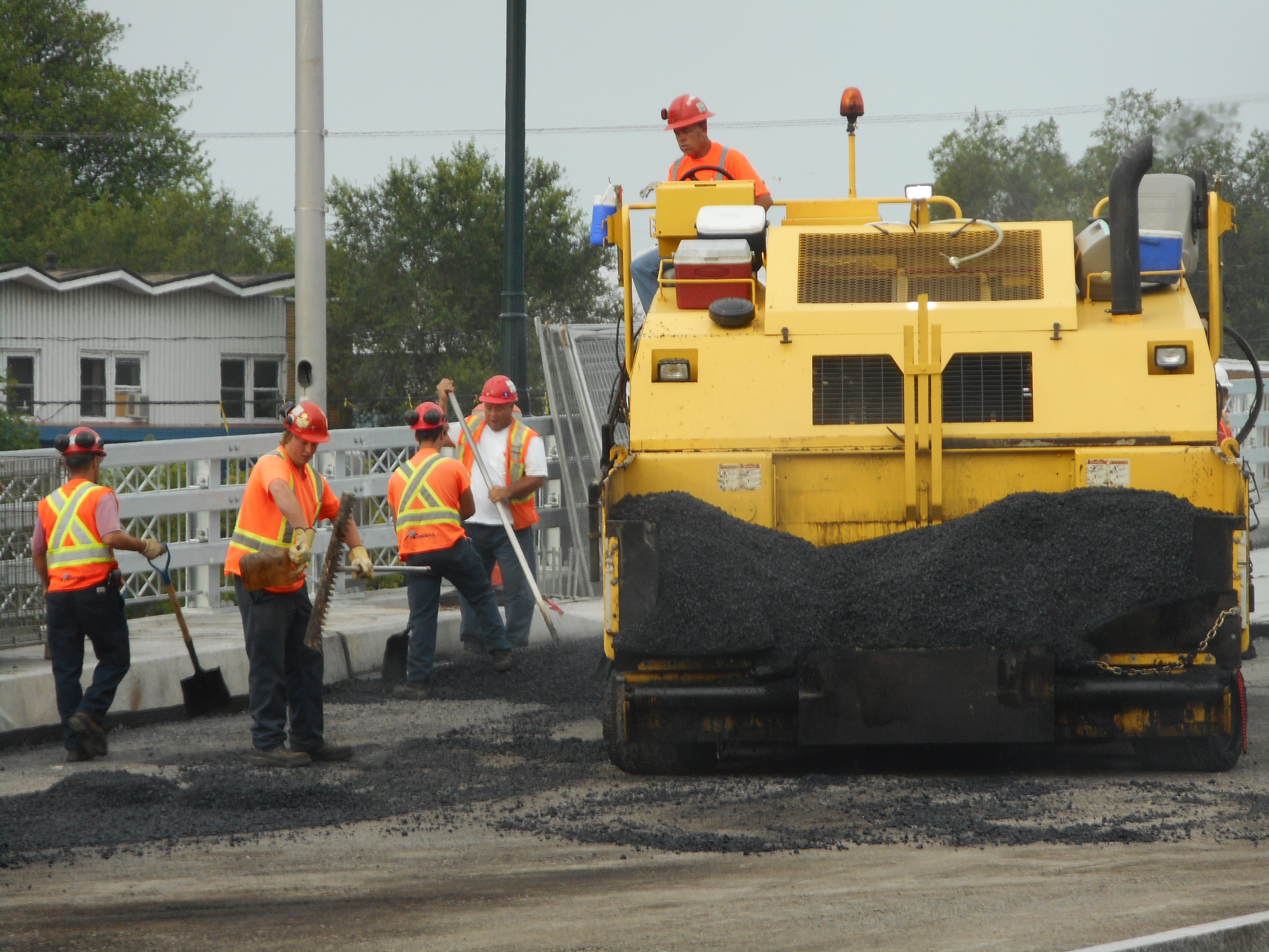 Asphalte et parc industriel au menu ce jeudi
