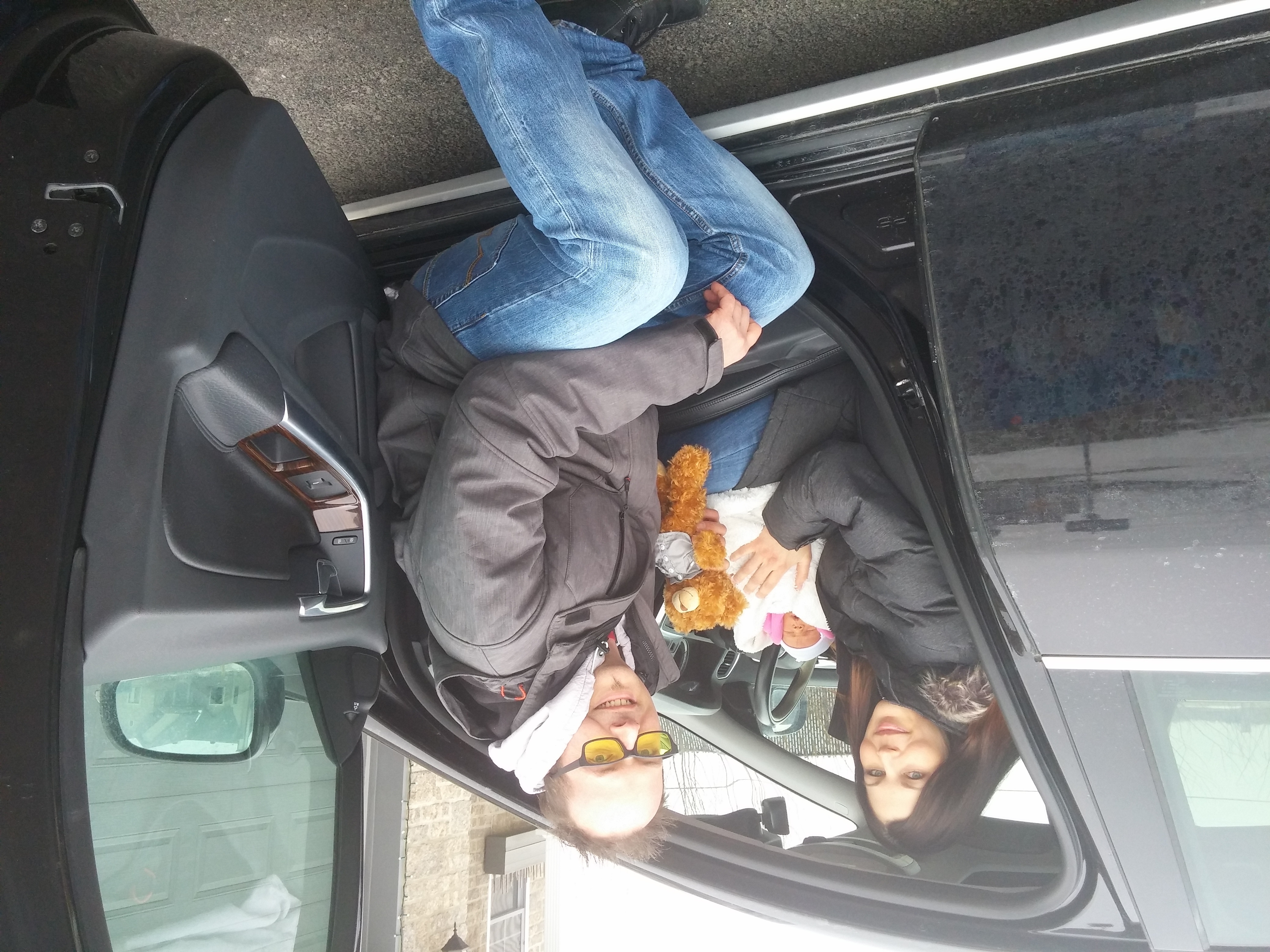 Un prof à Châteauguay aide sa conjointe à accoucher dans sa voiture