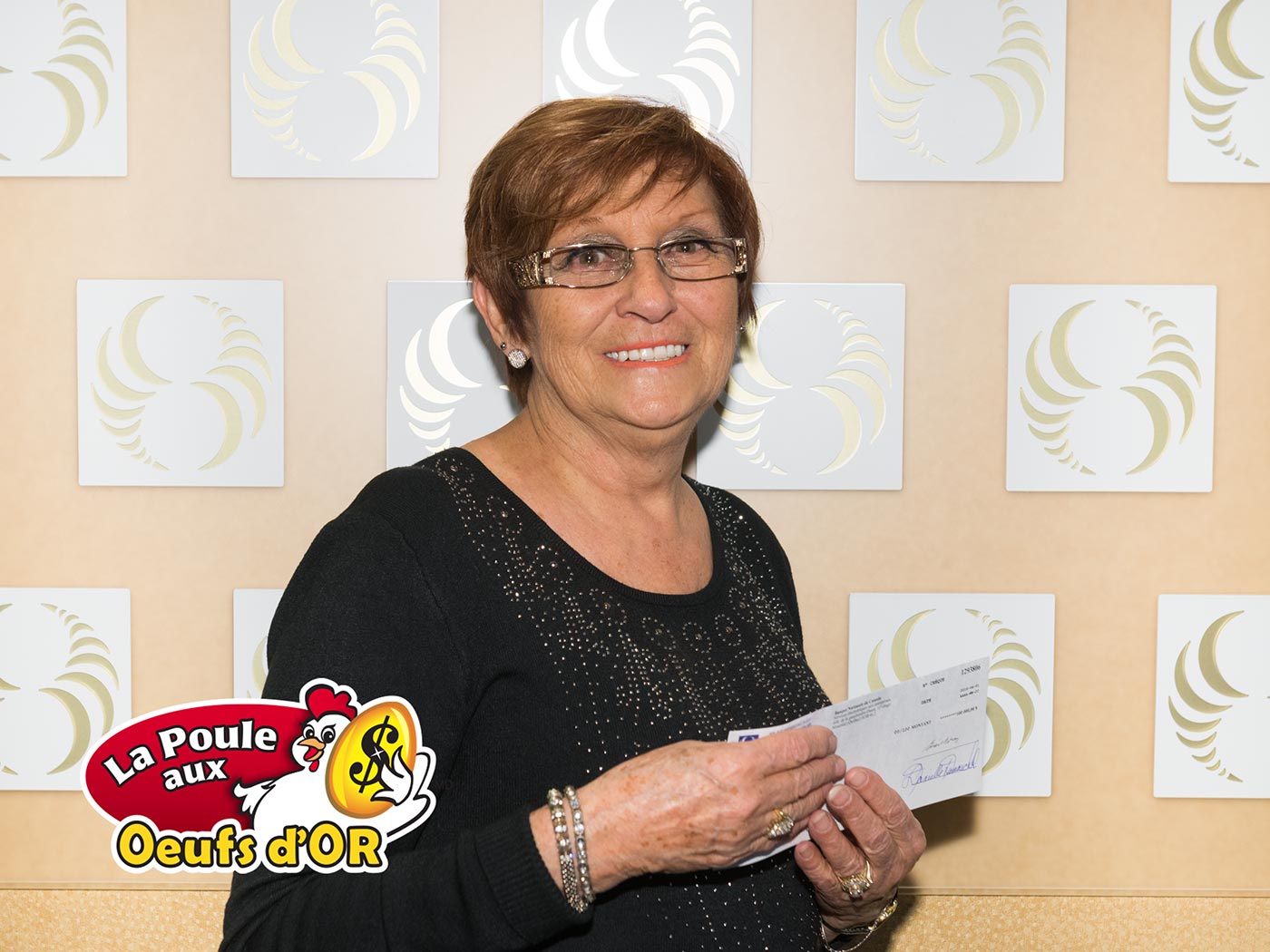 Gagnante de 100 000 $ à la Poule aux oeufs d&rsquo;or plus de Loto-Québec