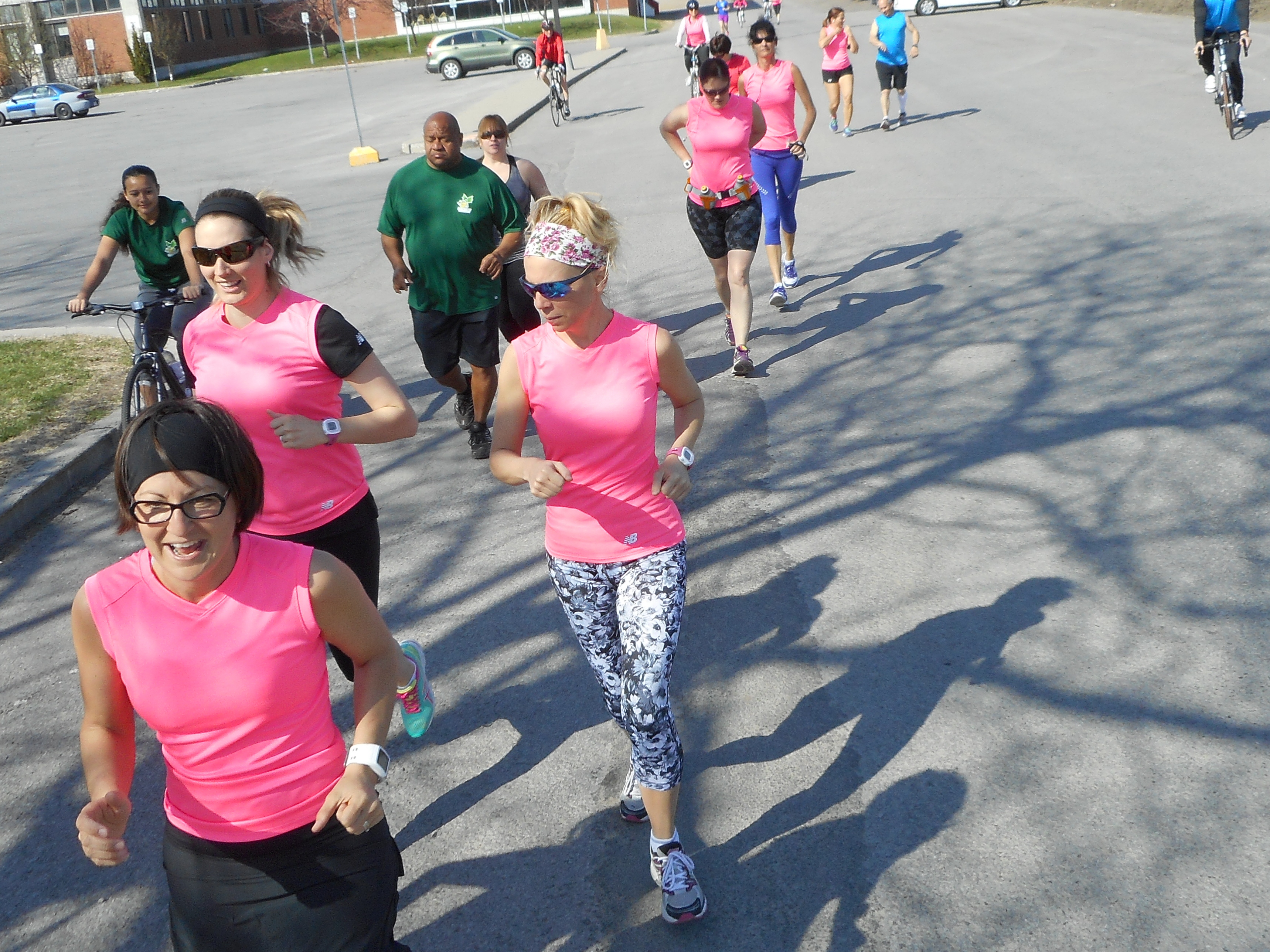 Image illustrant l'article: Des centaines de coureurs dans les rues de Châteauguay pour la fête des Mères