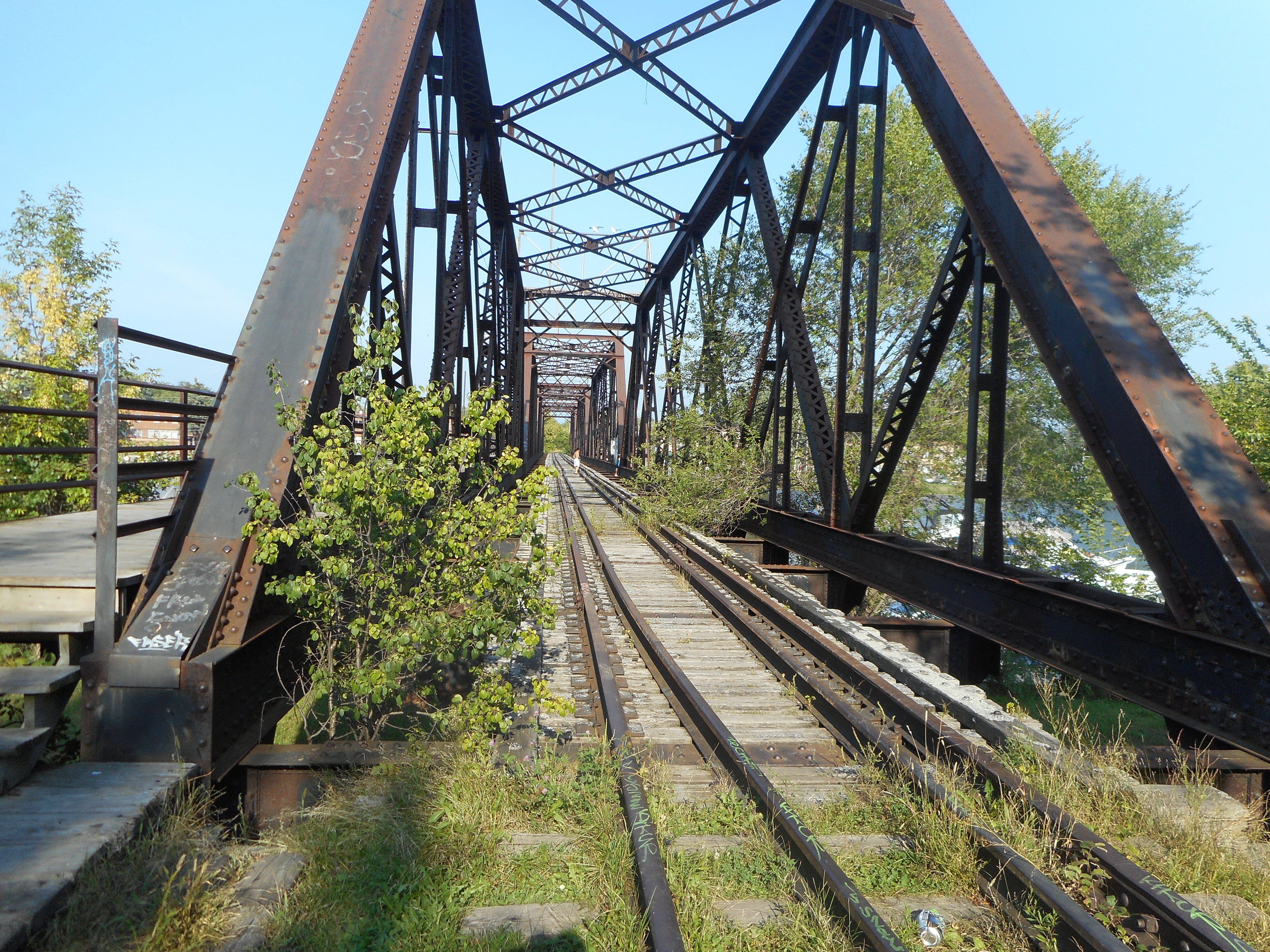 Beauharnois contre la remise en service de voies ferrées