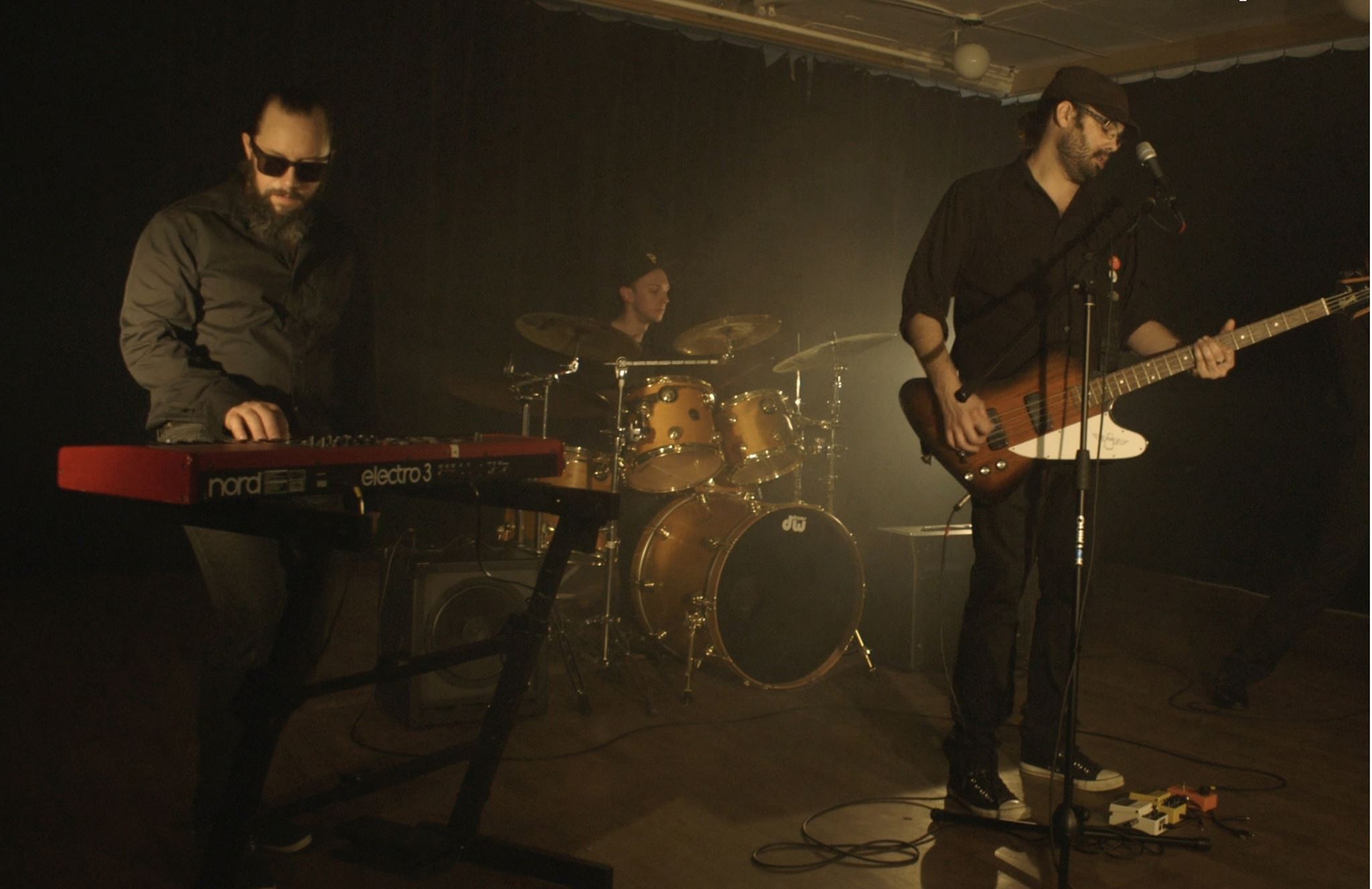 Un vidéoclip de Camomille Cancer de Châteauguay sur le web