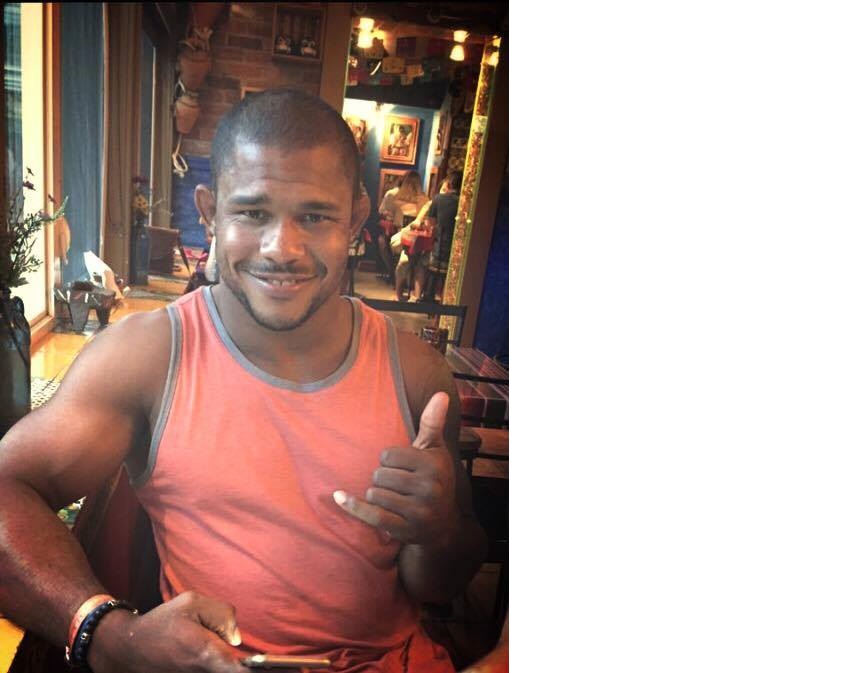 Alex Garcia de la UFC au El Cactus