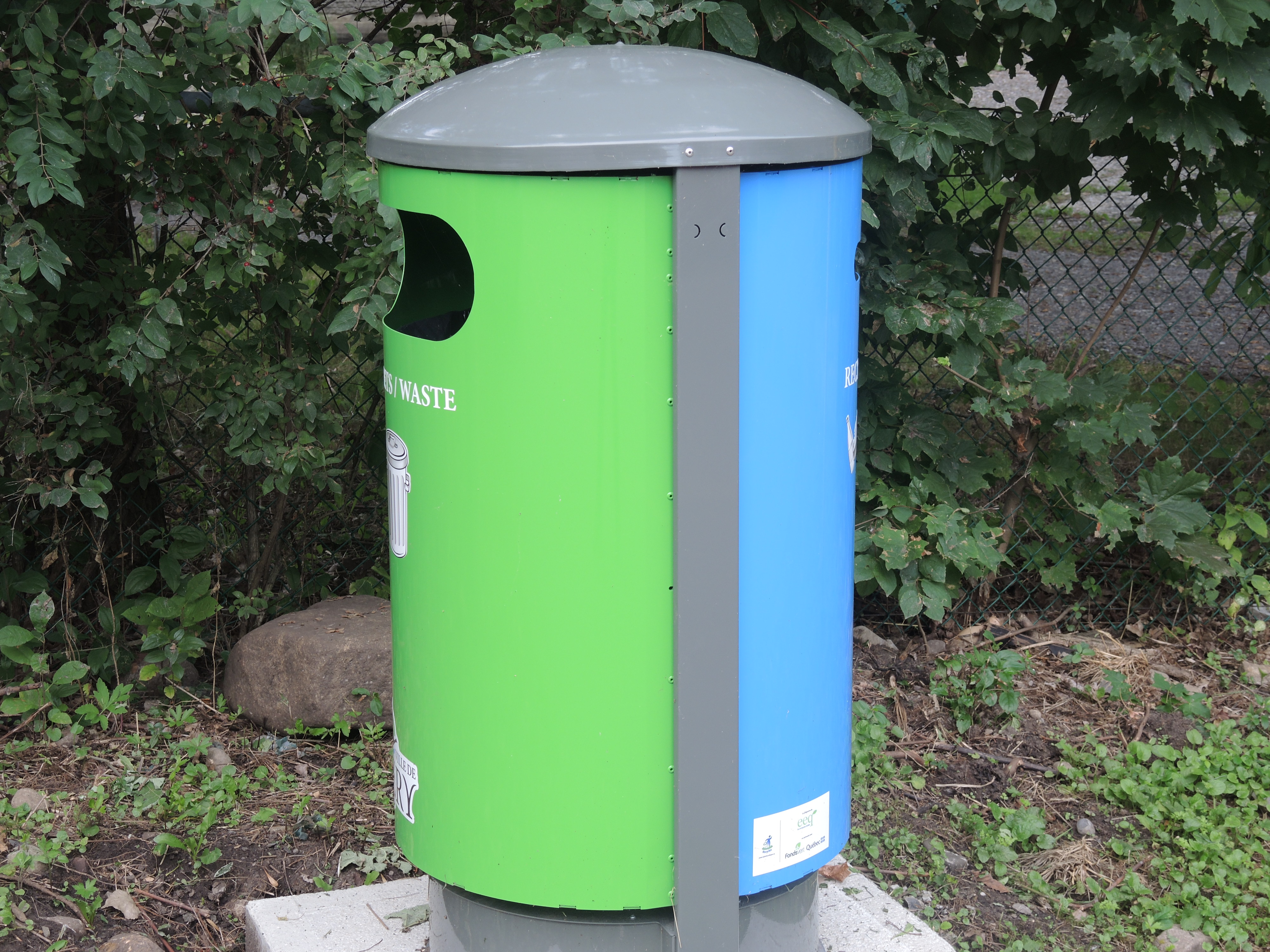 Image illustrant l'article: Des poubelles «écoresponsables» à Léry