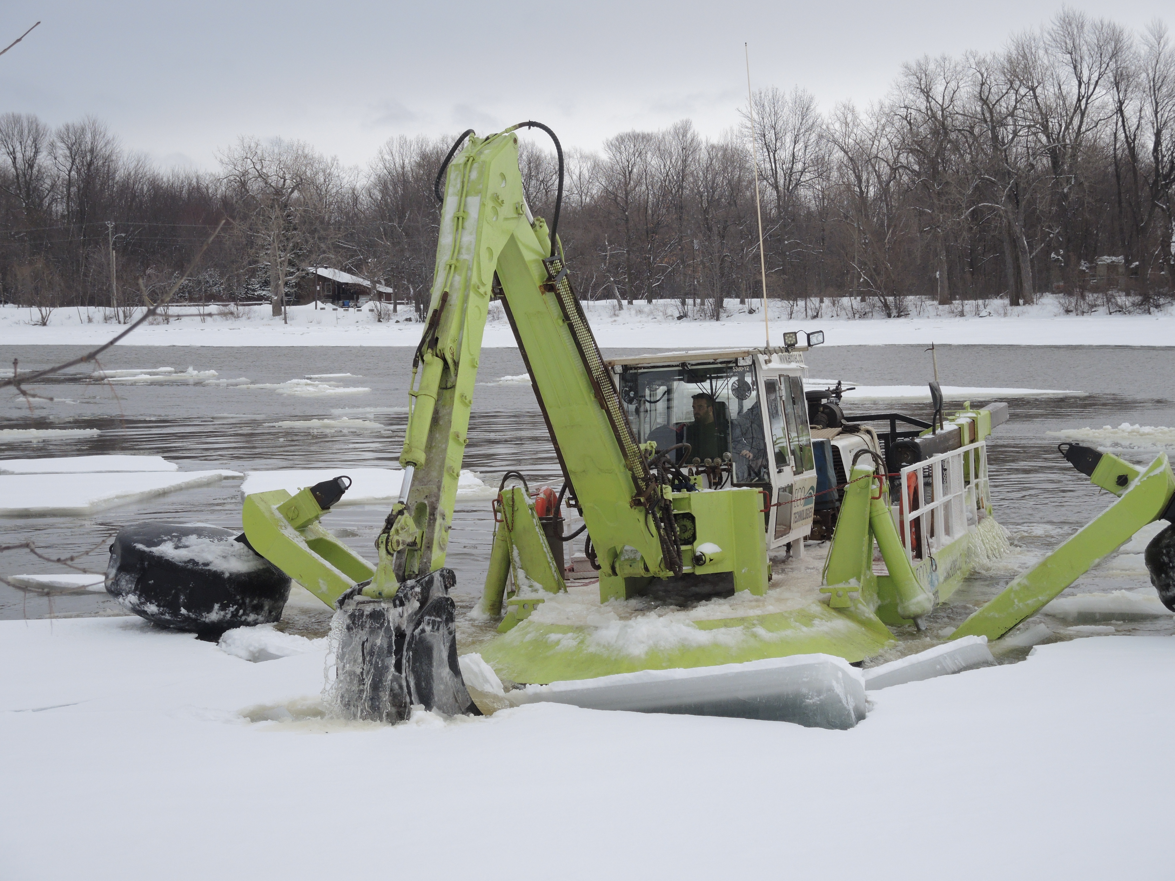 Image illustrant l'article: Au tour de la «grenouille» de casser la croûte blanche à Châteauguay