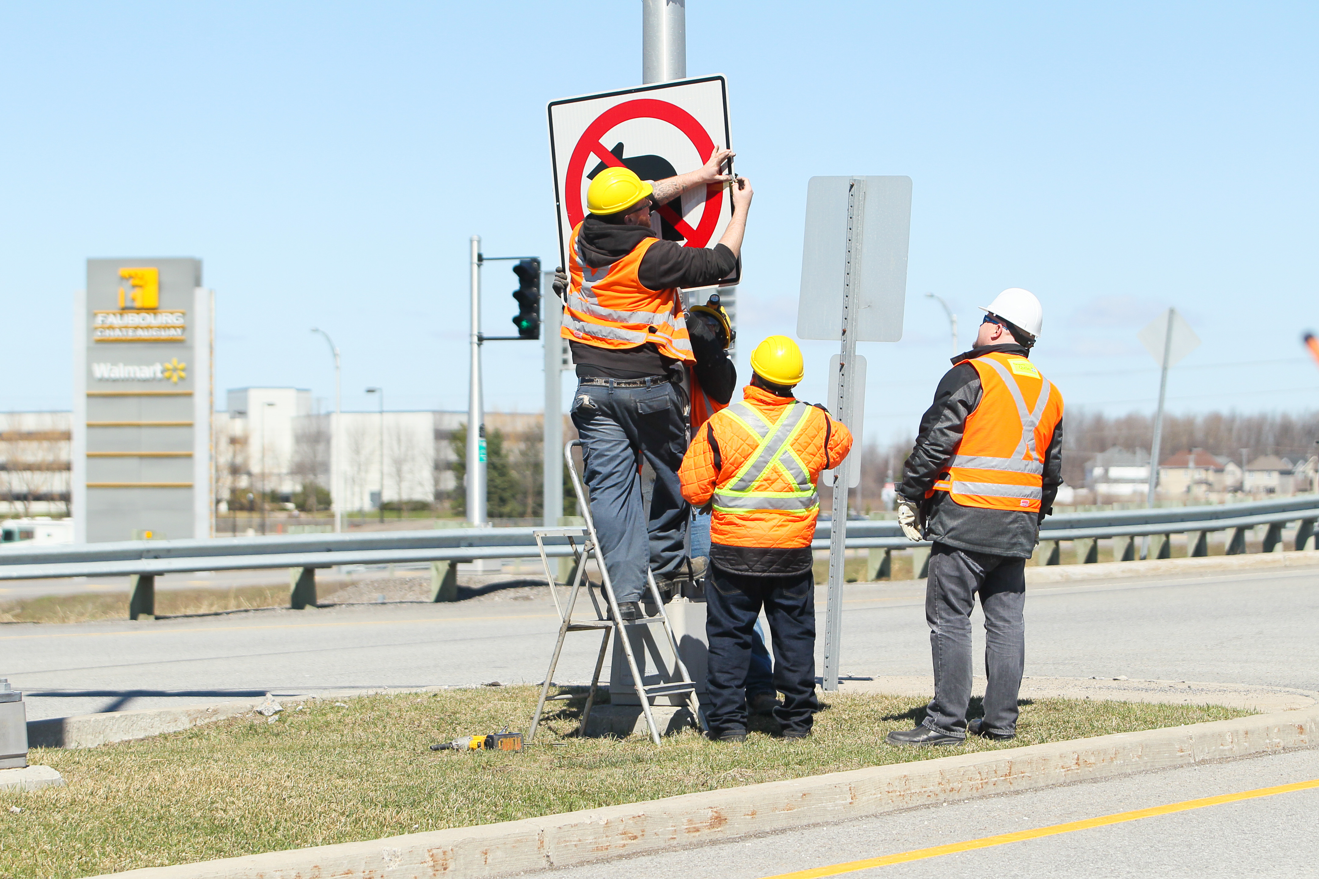 Le MTQ modifie la signalisation au chemin Haute-Rivière