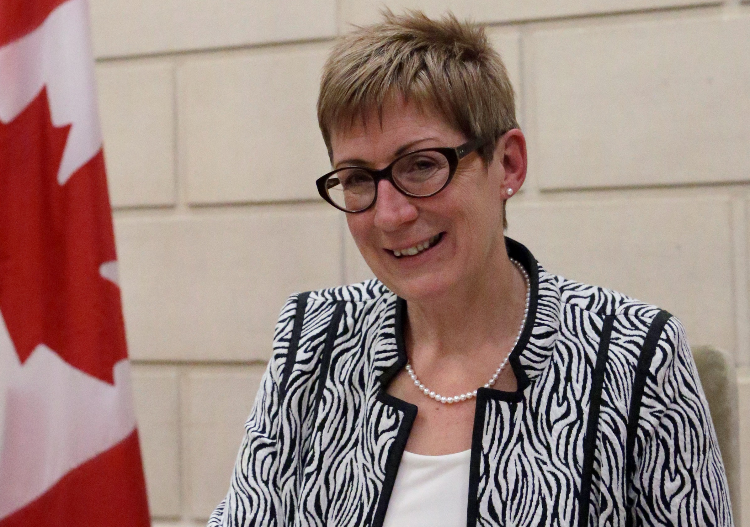 Image illustrant l'article: La députée Shanahan en mission contre la tuberculose résistante aux antibiotiques