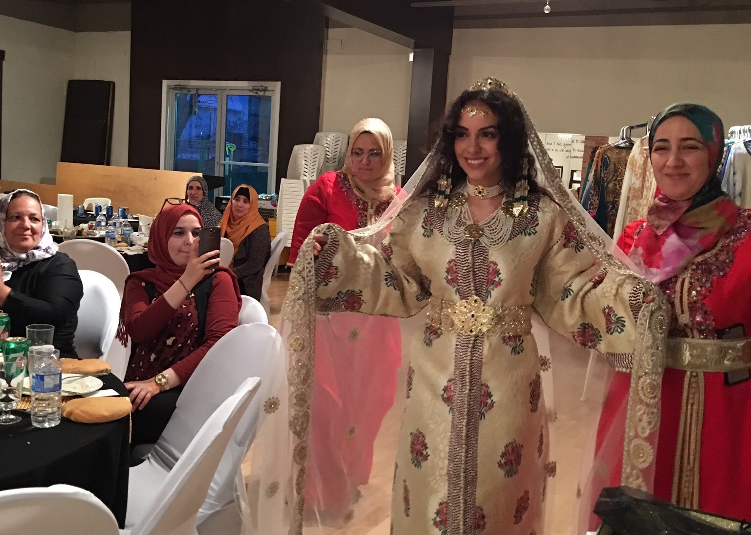 Une fête pour célébrer les femmes de la communauté arabe