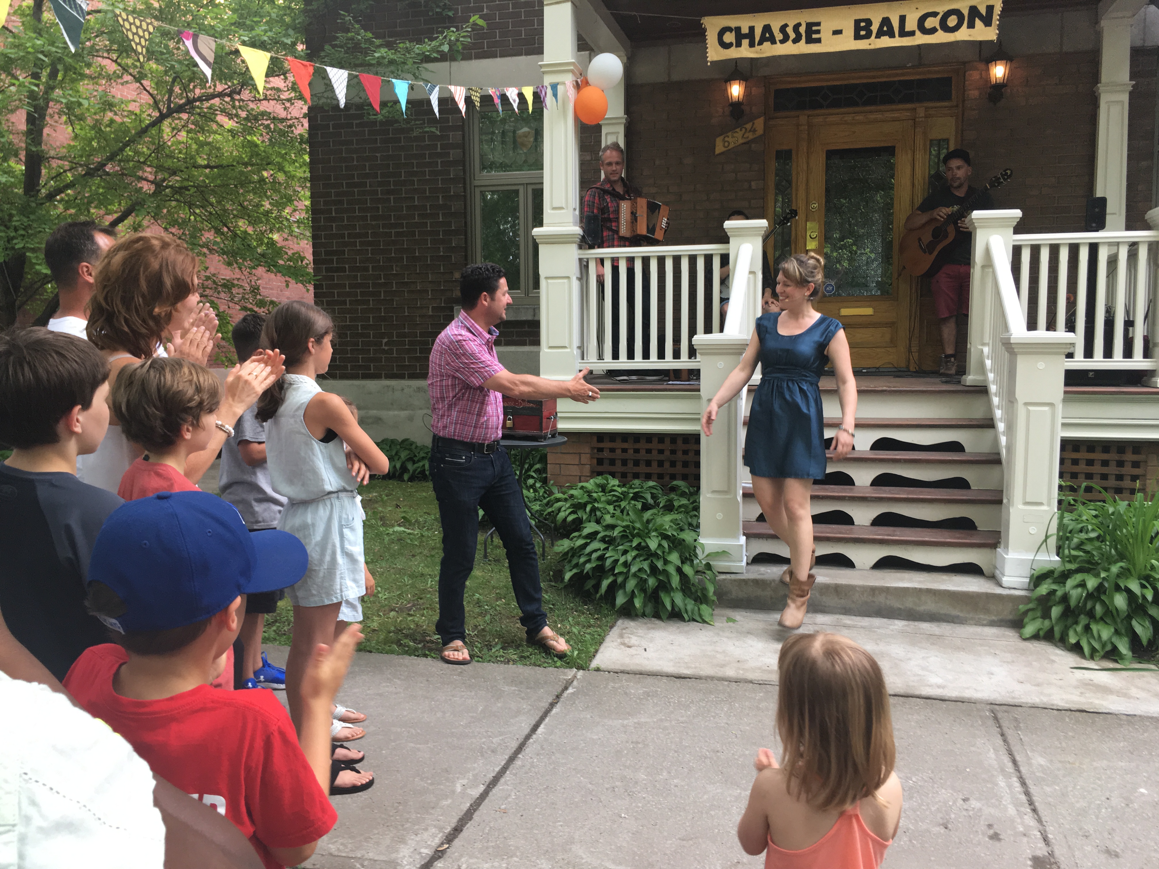 Une Châteauguoise et ses musiciens à La petite séduction