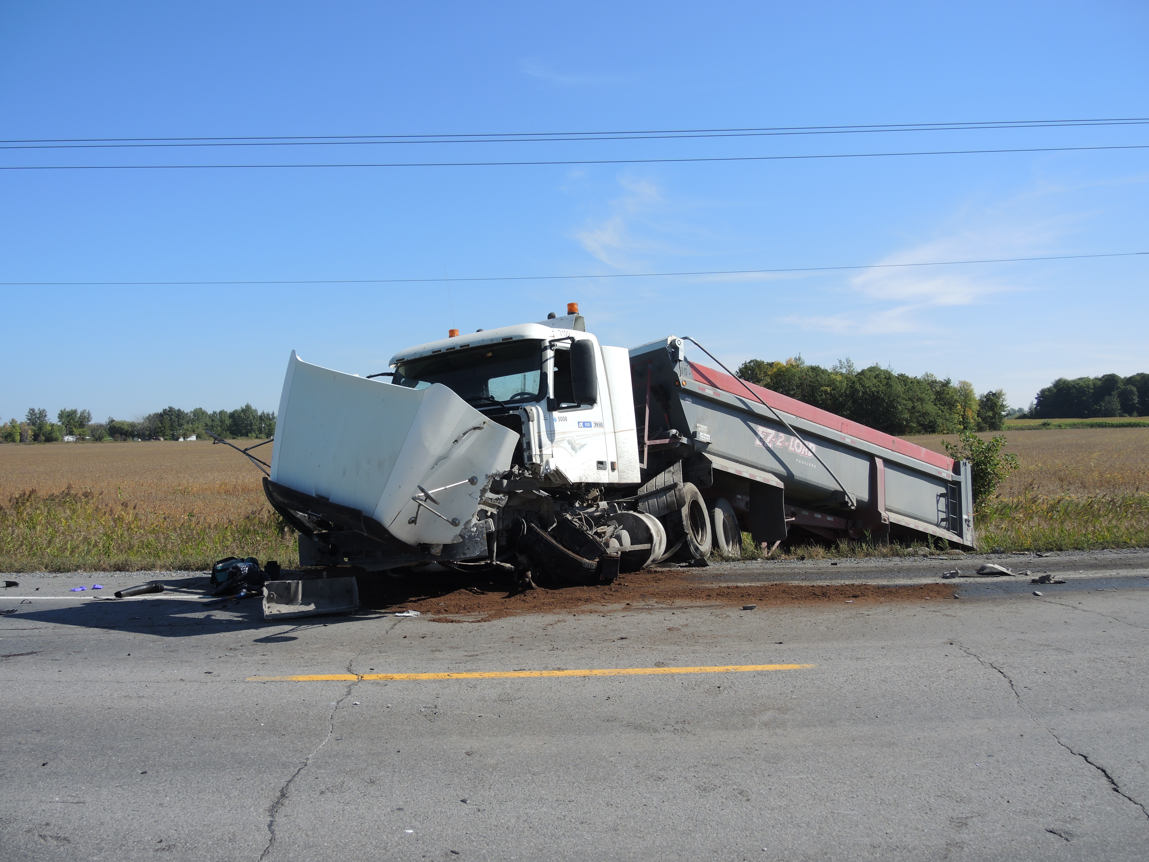 Image illustrant l'article: La route 221 demeure fermée après un face-à-face à Saint-Isidore