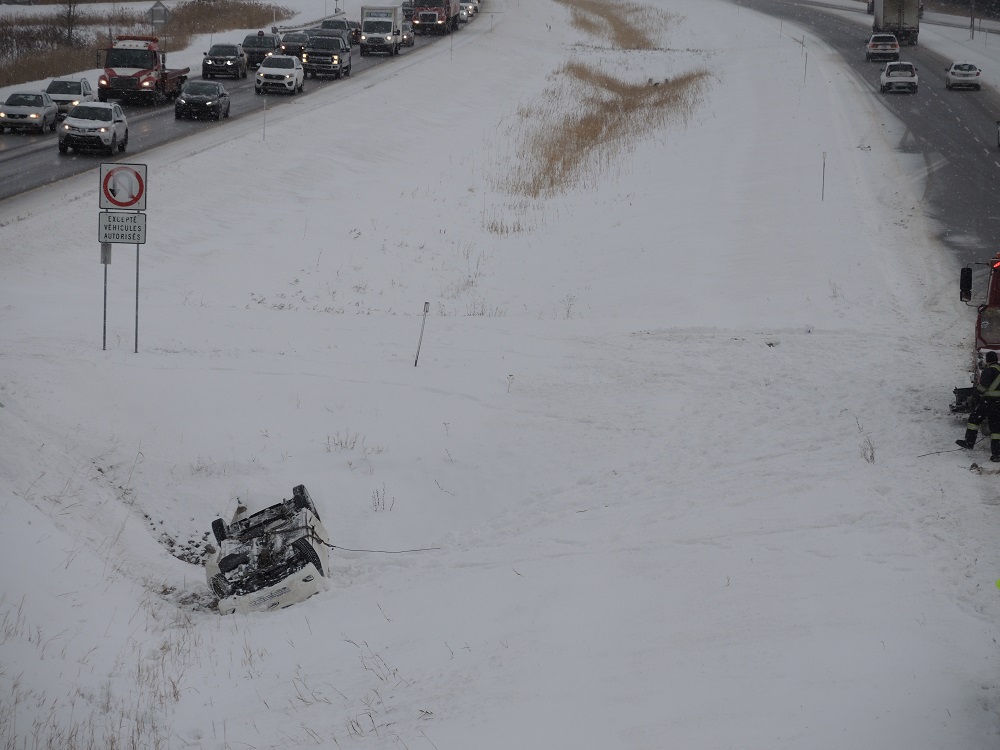 Image illustrant l'article: Capotage sur l'autoroute 30