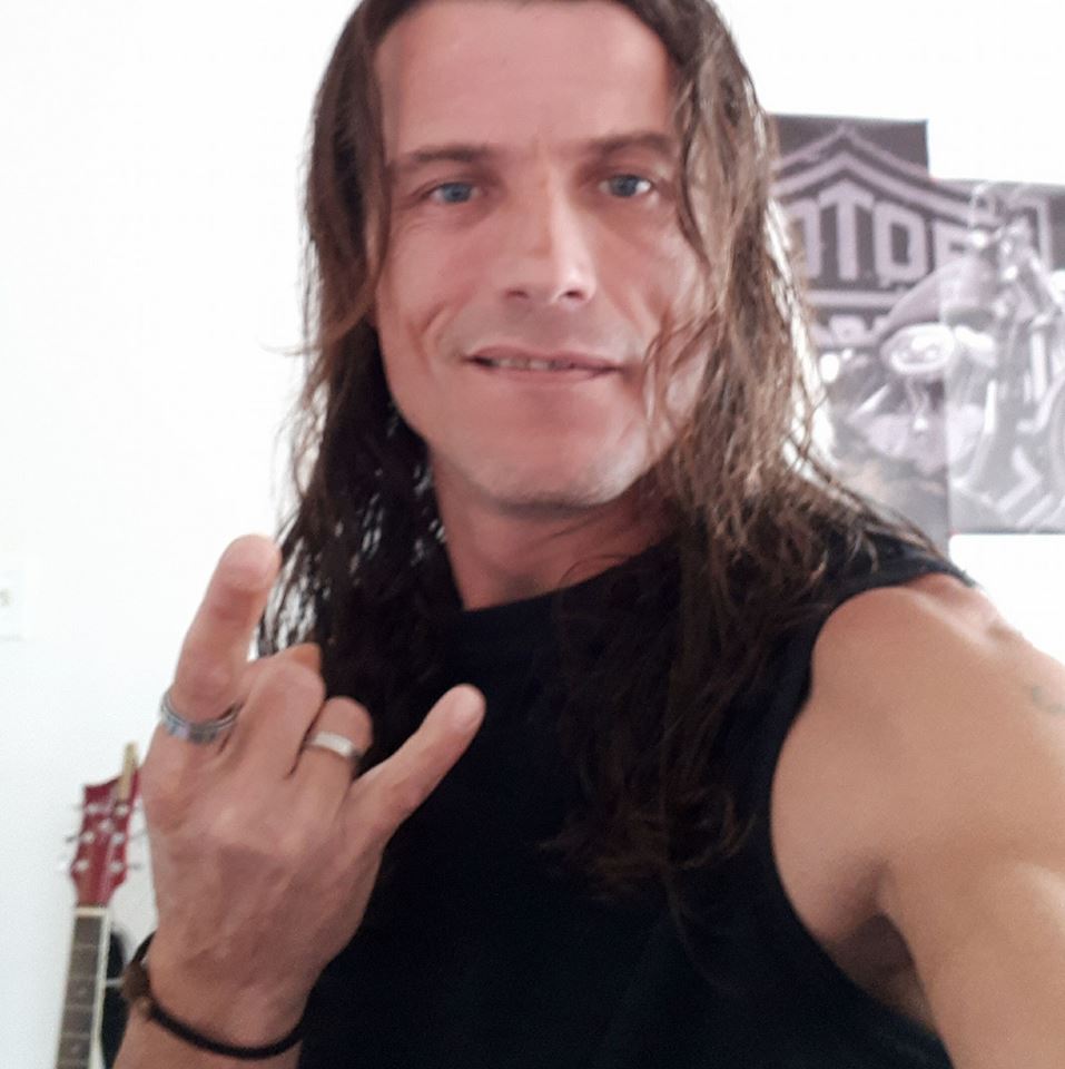 Accusé d’attouchements sexuels sur un enfant d’âge préscolaire