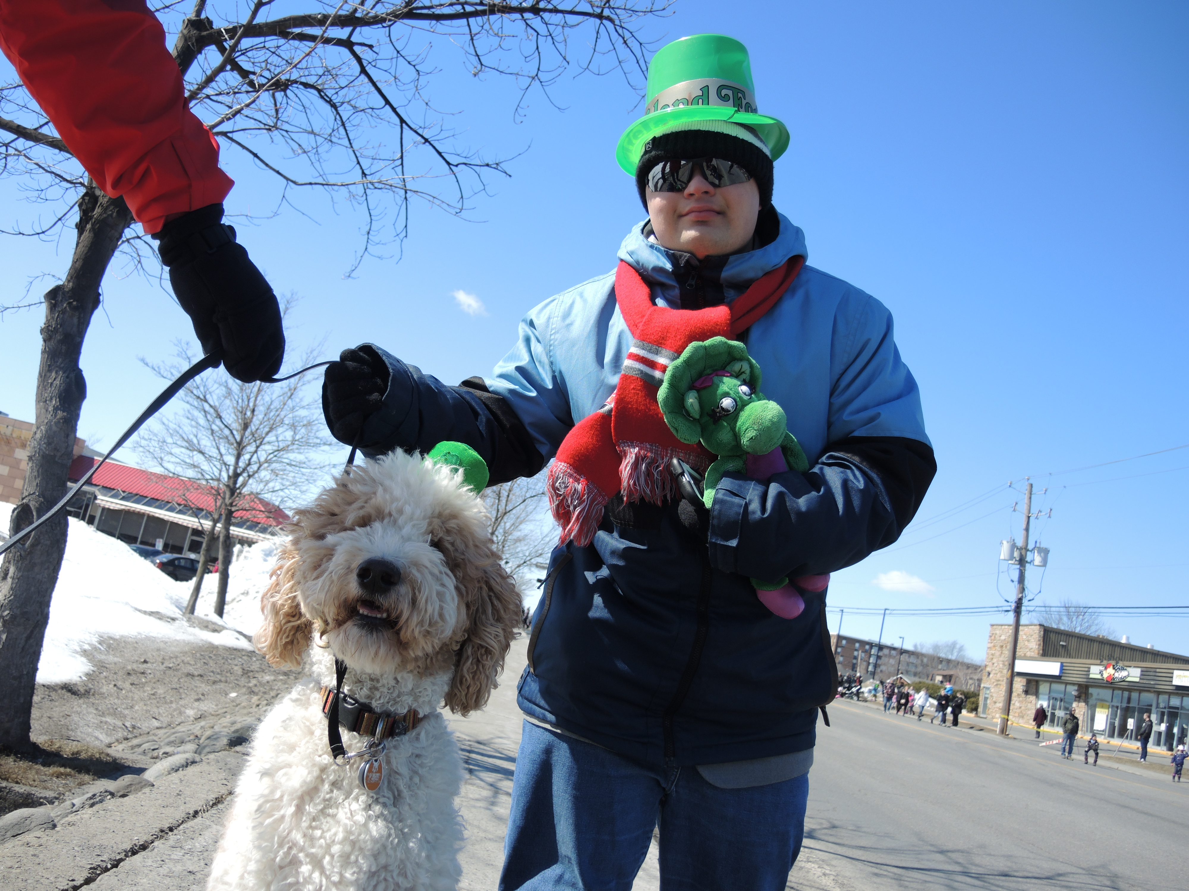 Le 14e défilé de la Saint-Patrick à Châteauguay en photos et vidéo