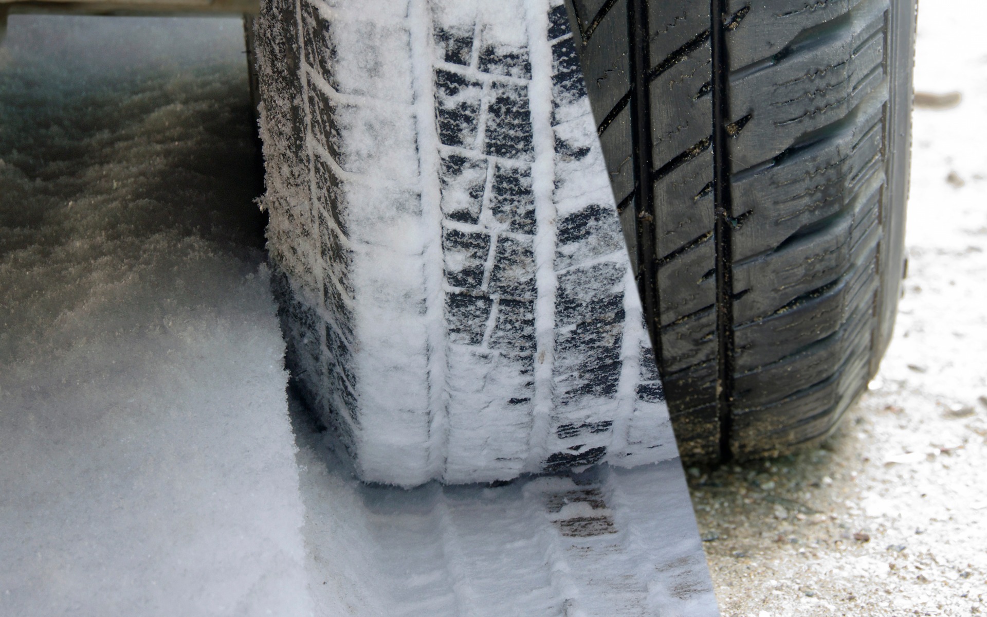 Avez-vous le droit de conduire avec des pneus d’hiver en été?
