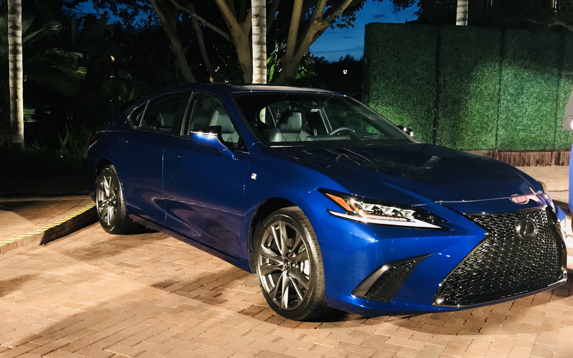 Lexus ES 2019 : la voici en primeur