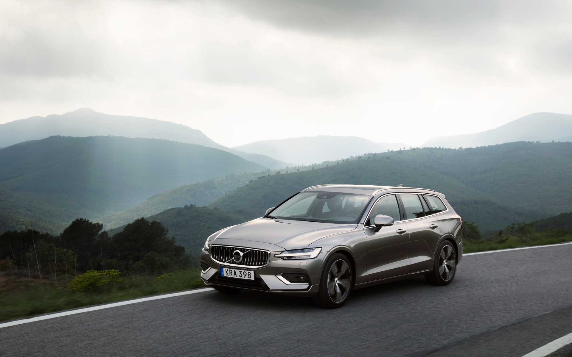 Image illustrant l'article: Volvo V60 2019 : une très belle bagnole suédoise