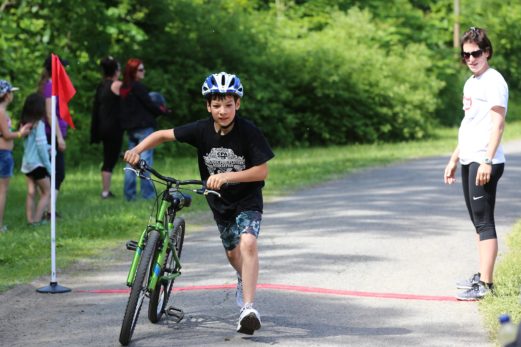 Image illustrant l'article: Le Triathlon scolaire fait bouger les jeunes