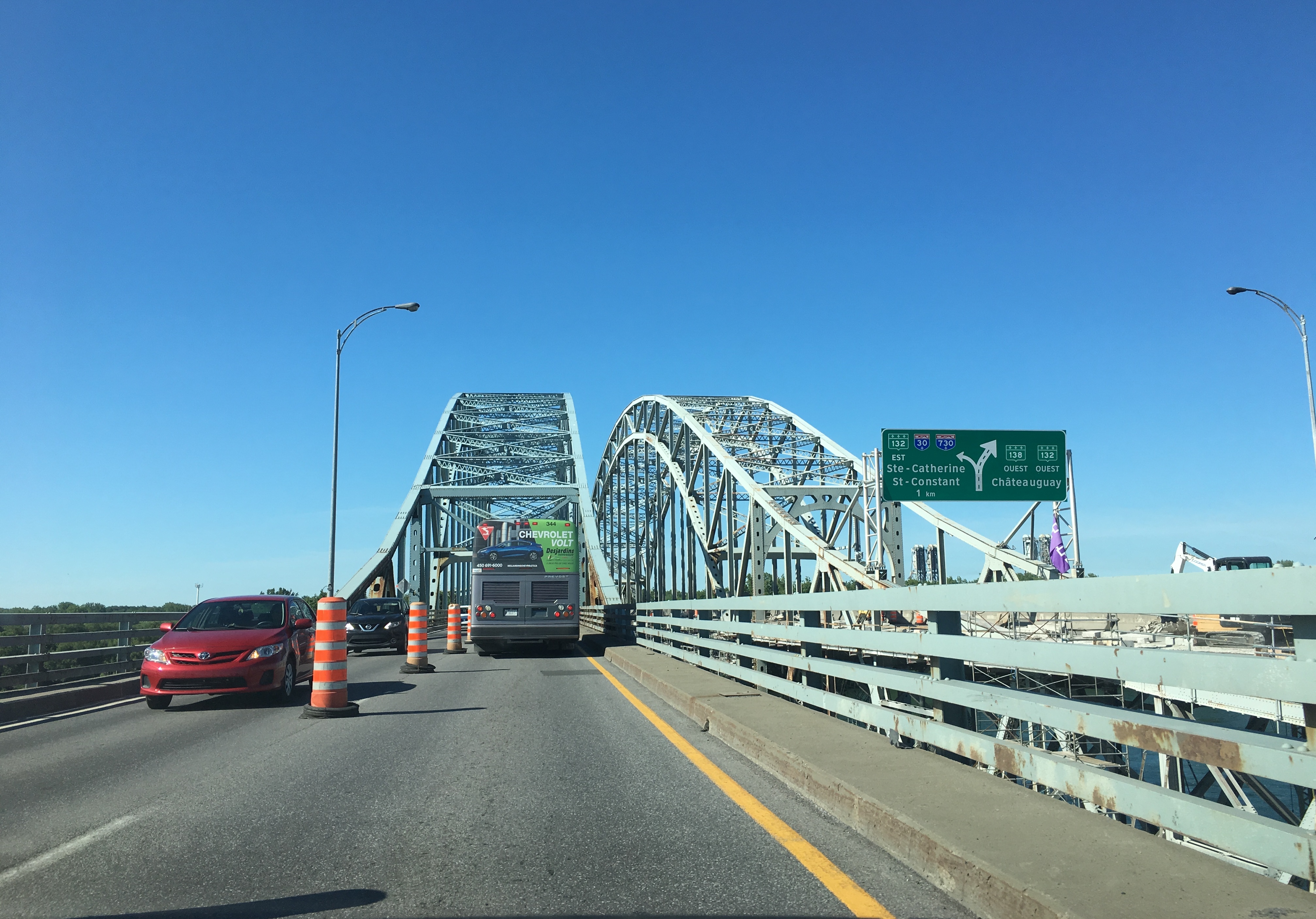 Image illustrant l'article: Première matinée pénible au pont Mercier