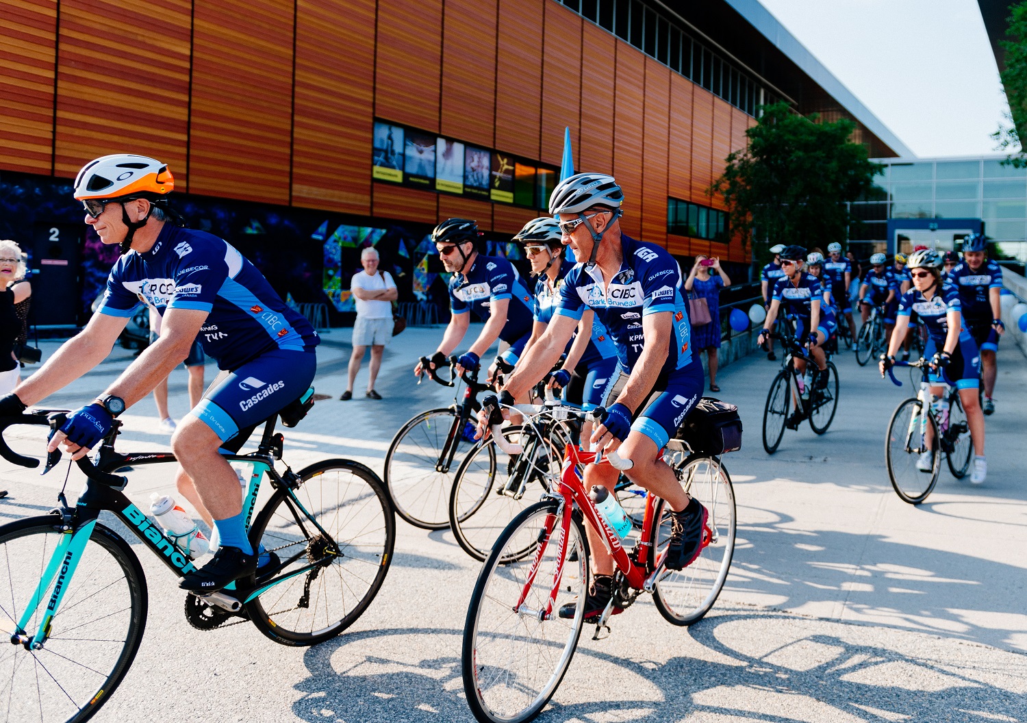Image illustrant l'article: Des cyclistes en soutien aux enfants atteints de cancer à Sainte-Martine