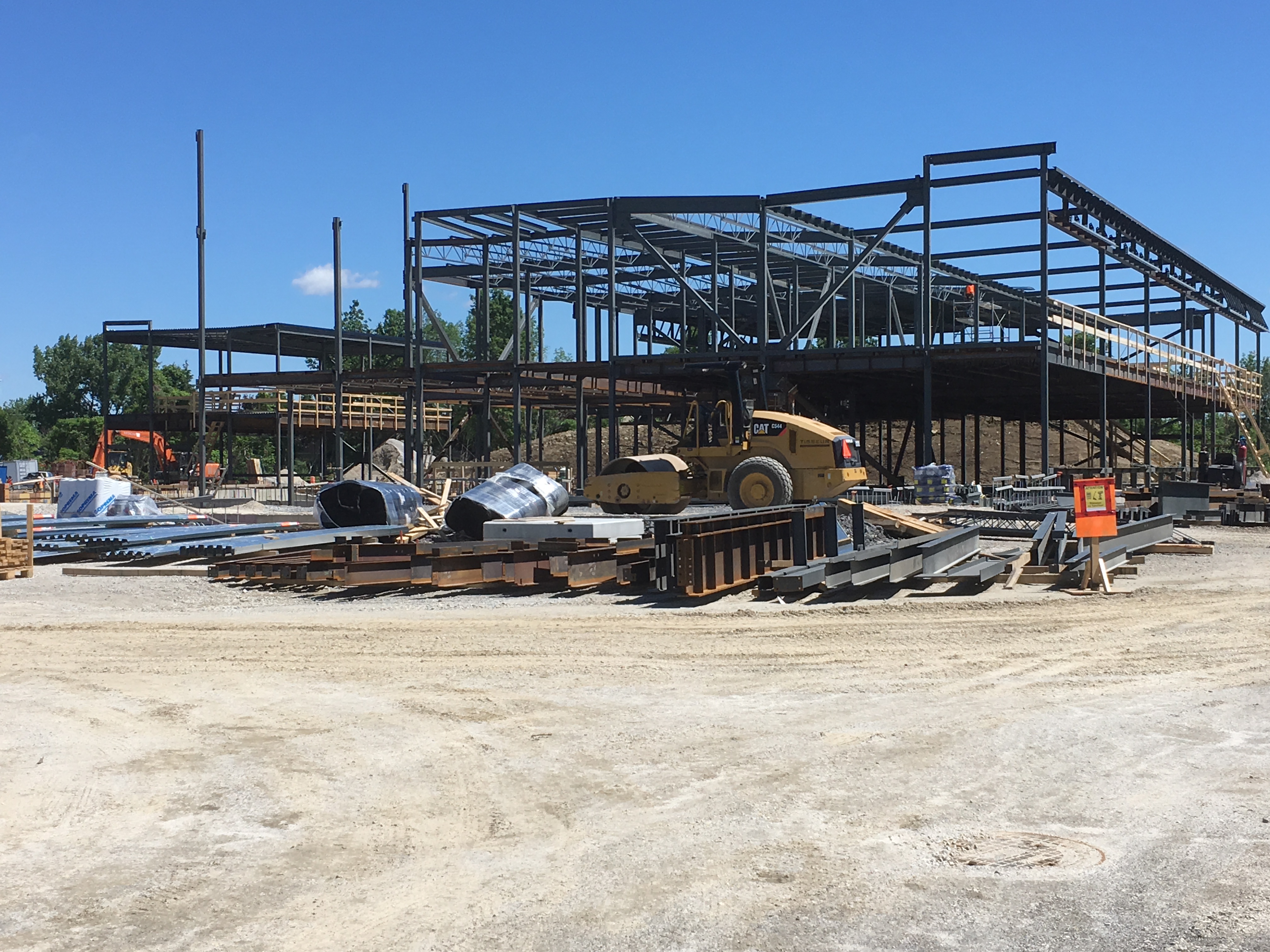 Appel à tous pour baptiser une école