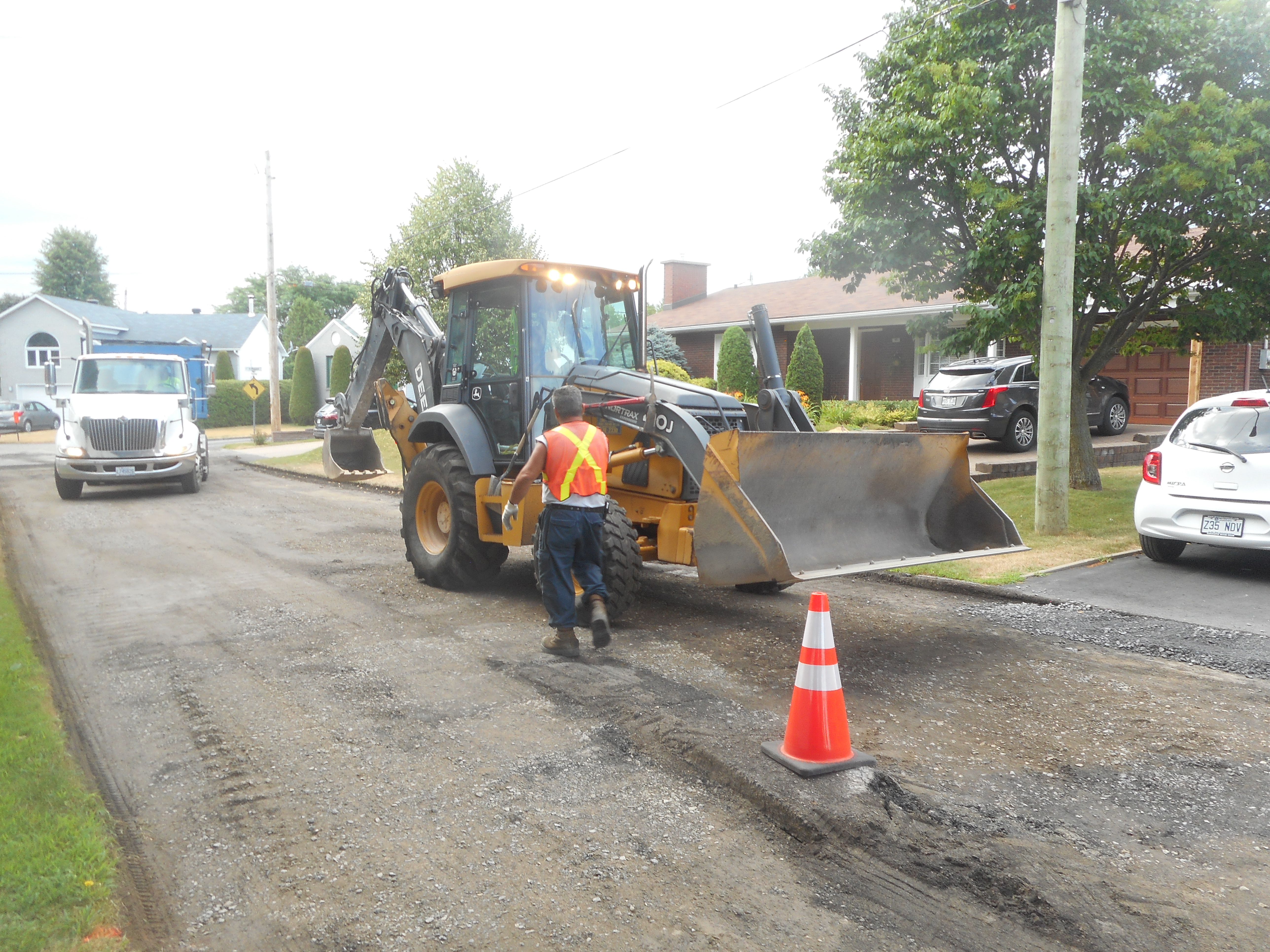 Image illustrant l'article: De l'asphalte neuf pour cinq rues de Châteauguay