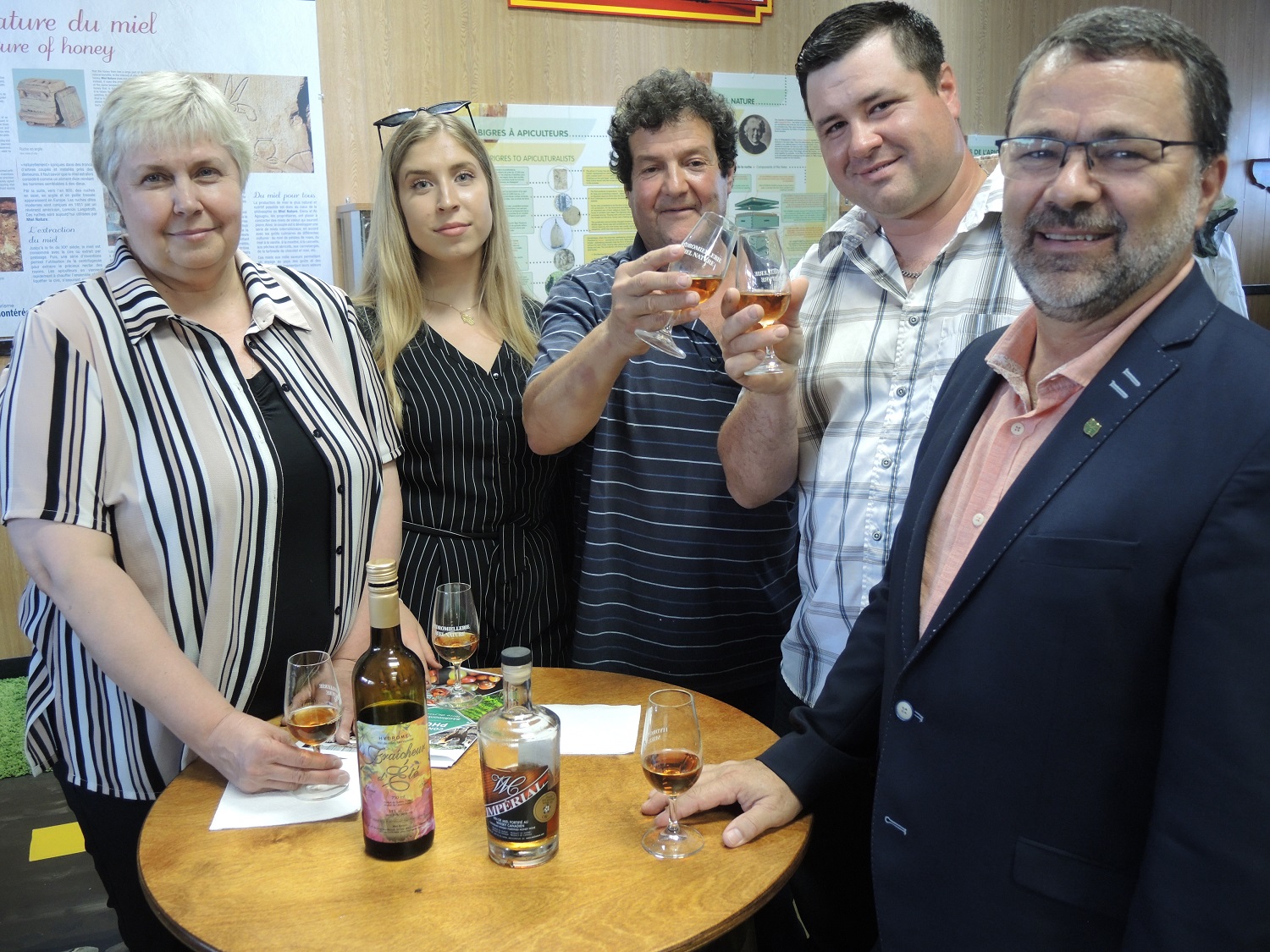 Du miel et du vin pour les 16es Portes ouvertes sur les fermes