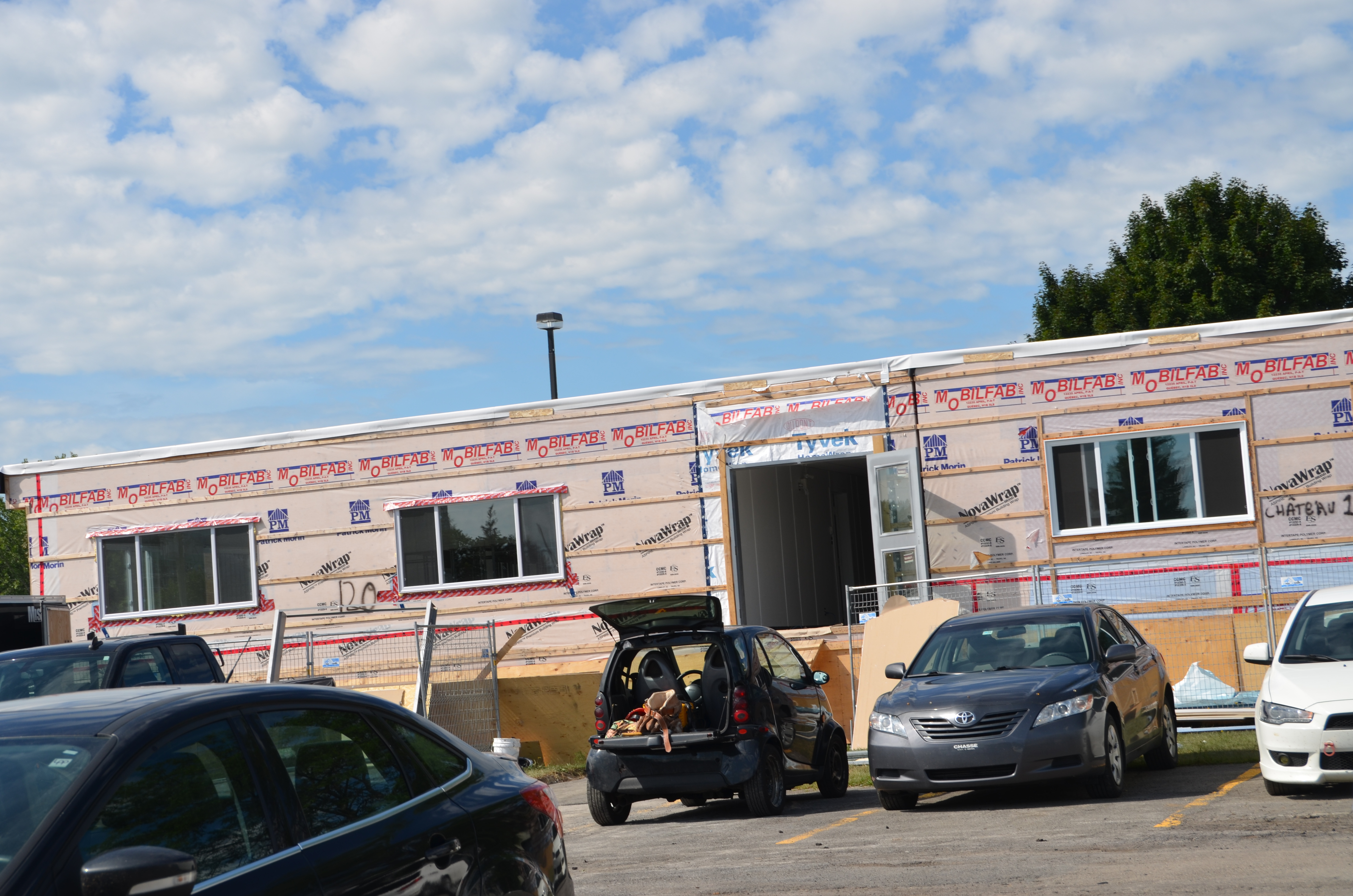 Image illustrant l'article: Agrandissements d’écoles et blocs modulaires