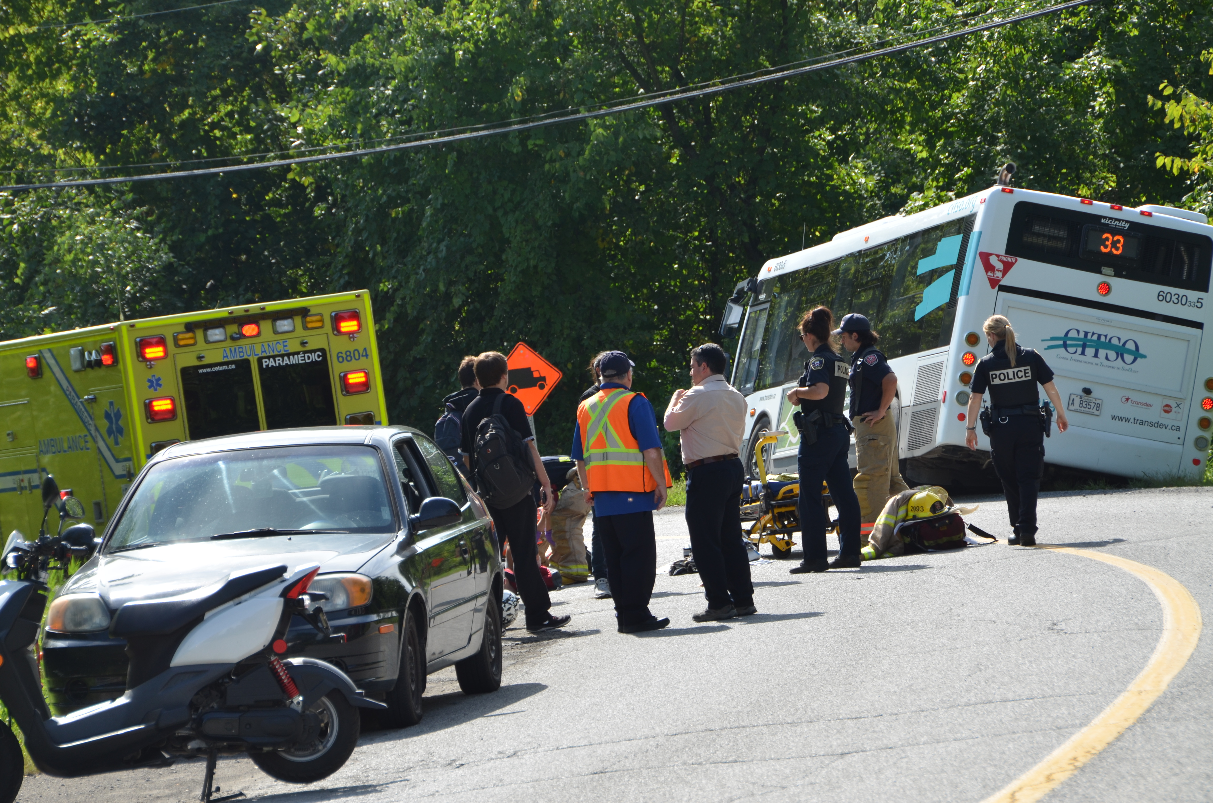Image illustrant l'article: Collision autobus mobylette à Châteauguay