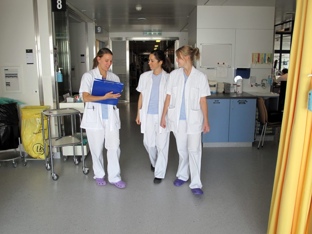 Les infirmières approuvent l’entente de principe à 72 %