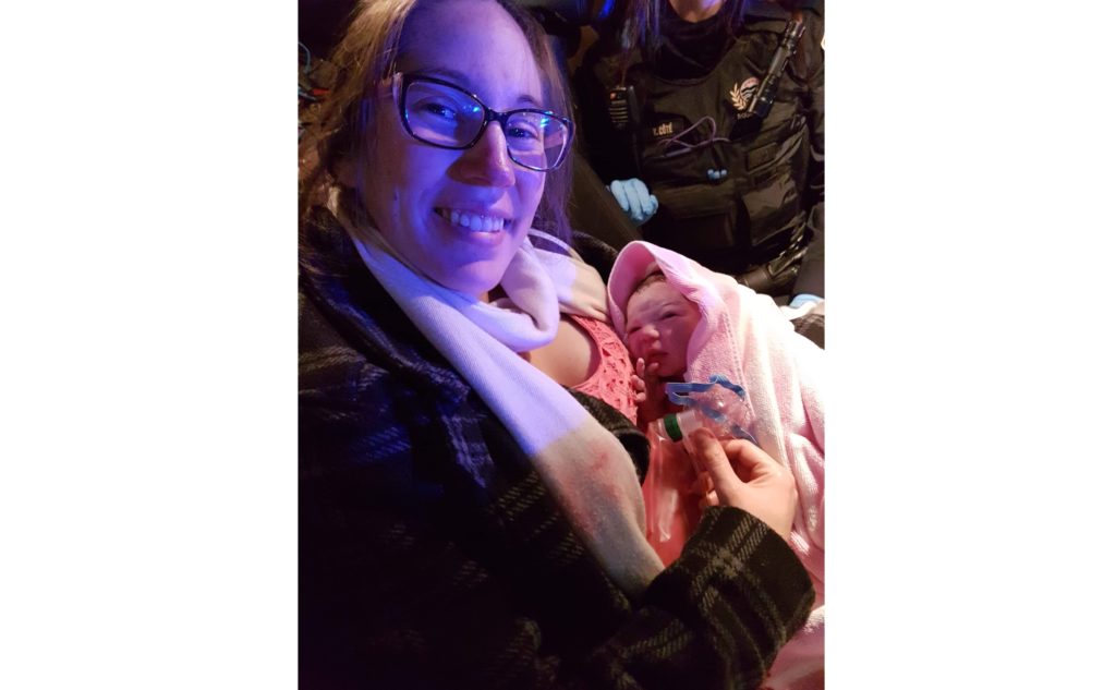 Image illustrant l'article: Elle accouche en route vers l'hôpital Anna-Laberge