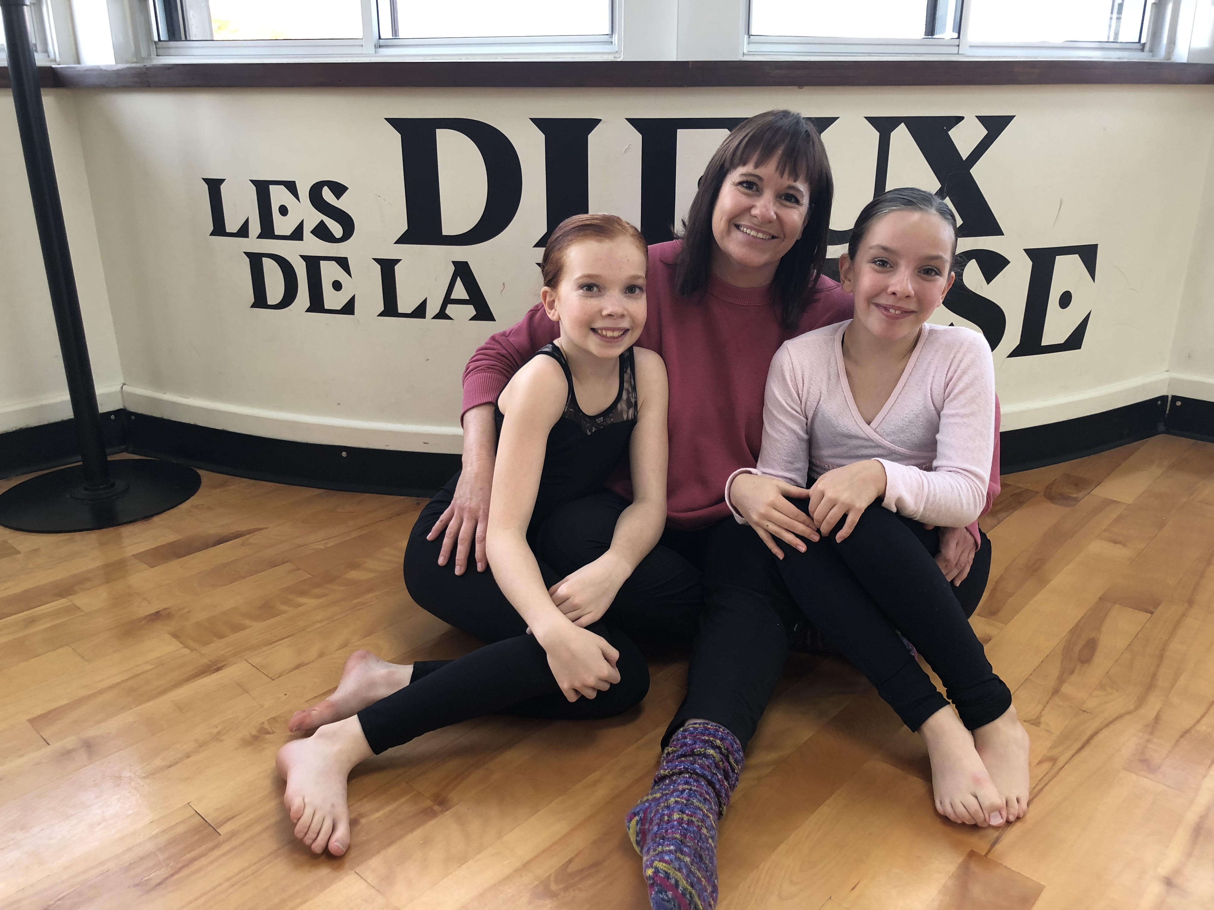 Image illustrant l'article: Ève et Livia gagnantes des Mini dieux de la danse