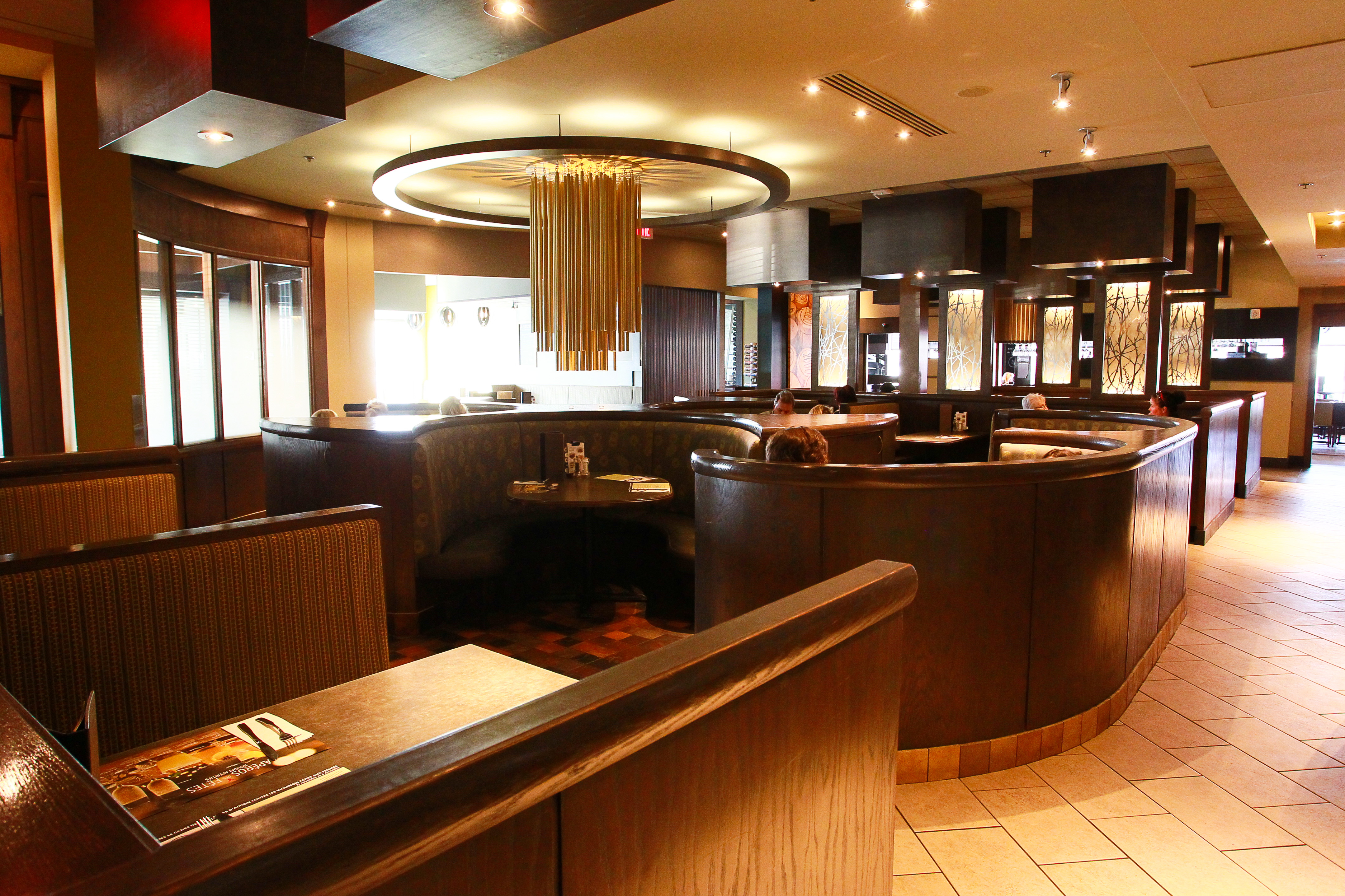 Feu vite maîtrisé au restaurant St-Hubert de Châteauguay