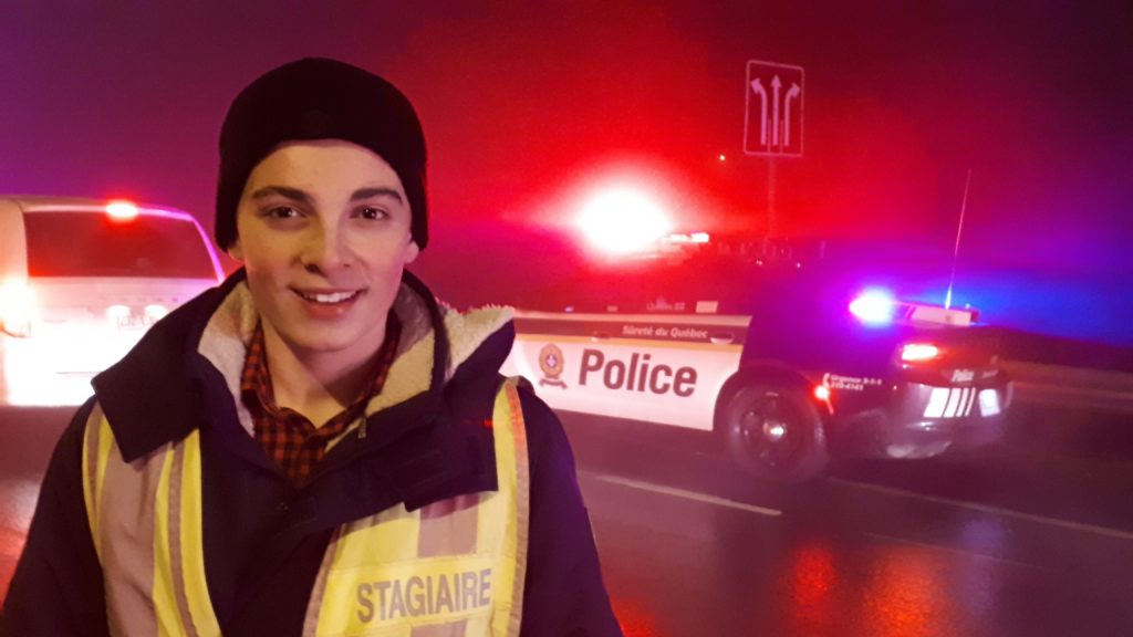 Un étudiant préoccupé par la sécurité automobile