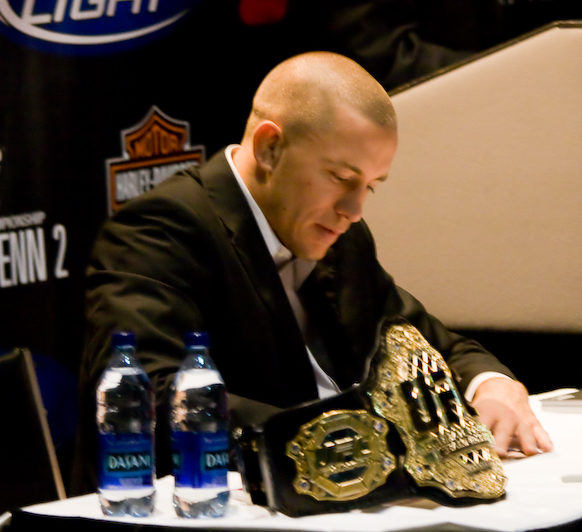 Image illustrant l'article: Georges St-Pierre annonce sa retraite
